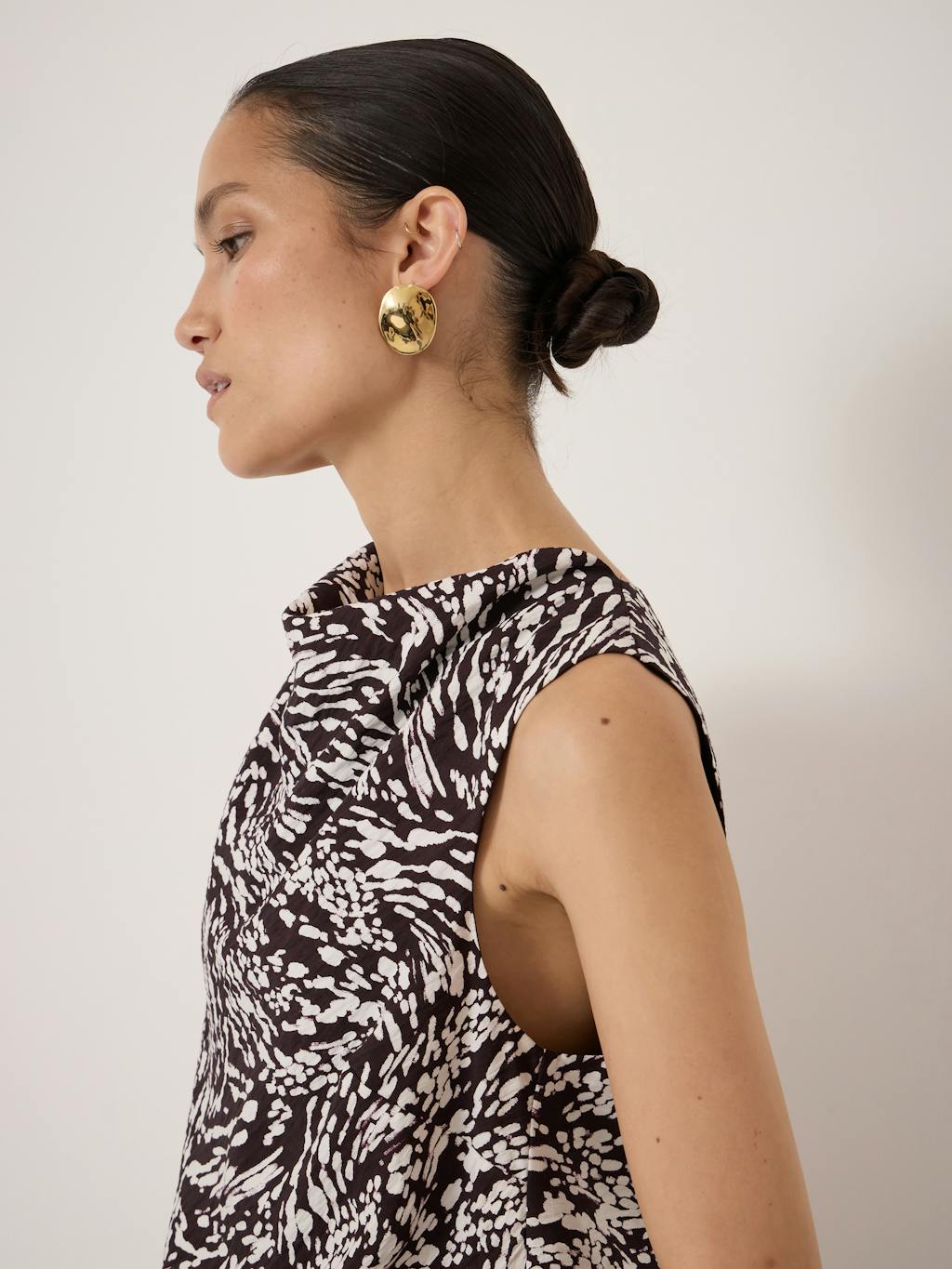 014605-4909-04 Estie Cowl Neck Shell Top