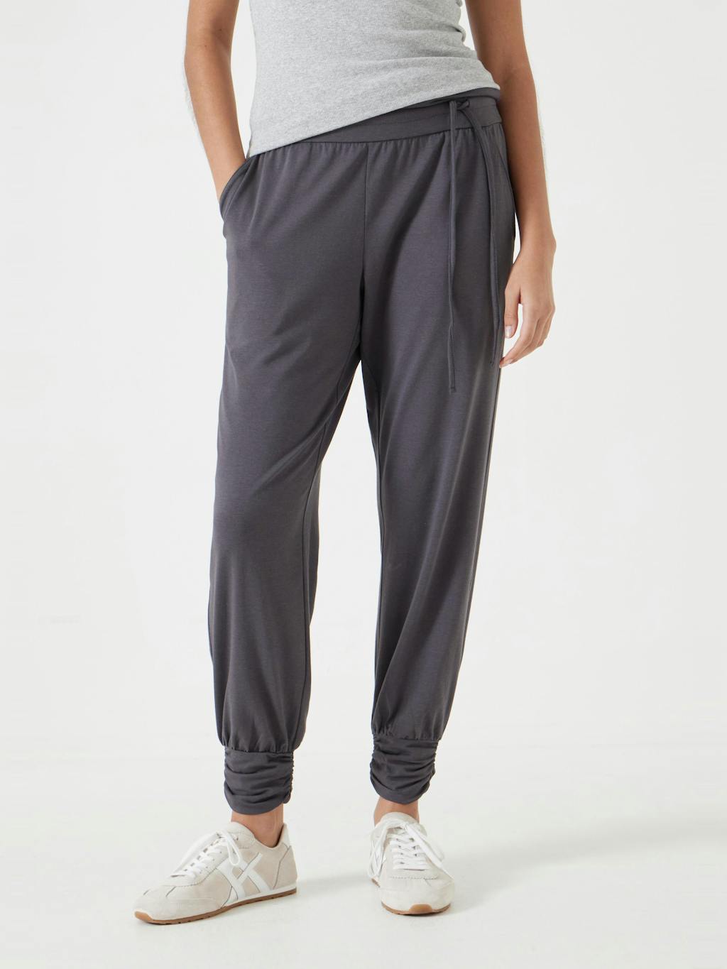 013795-2919-02 Alexa Harem Joggers