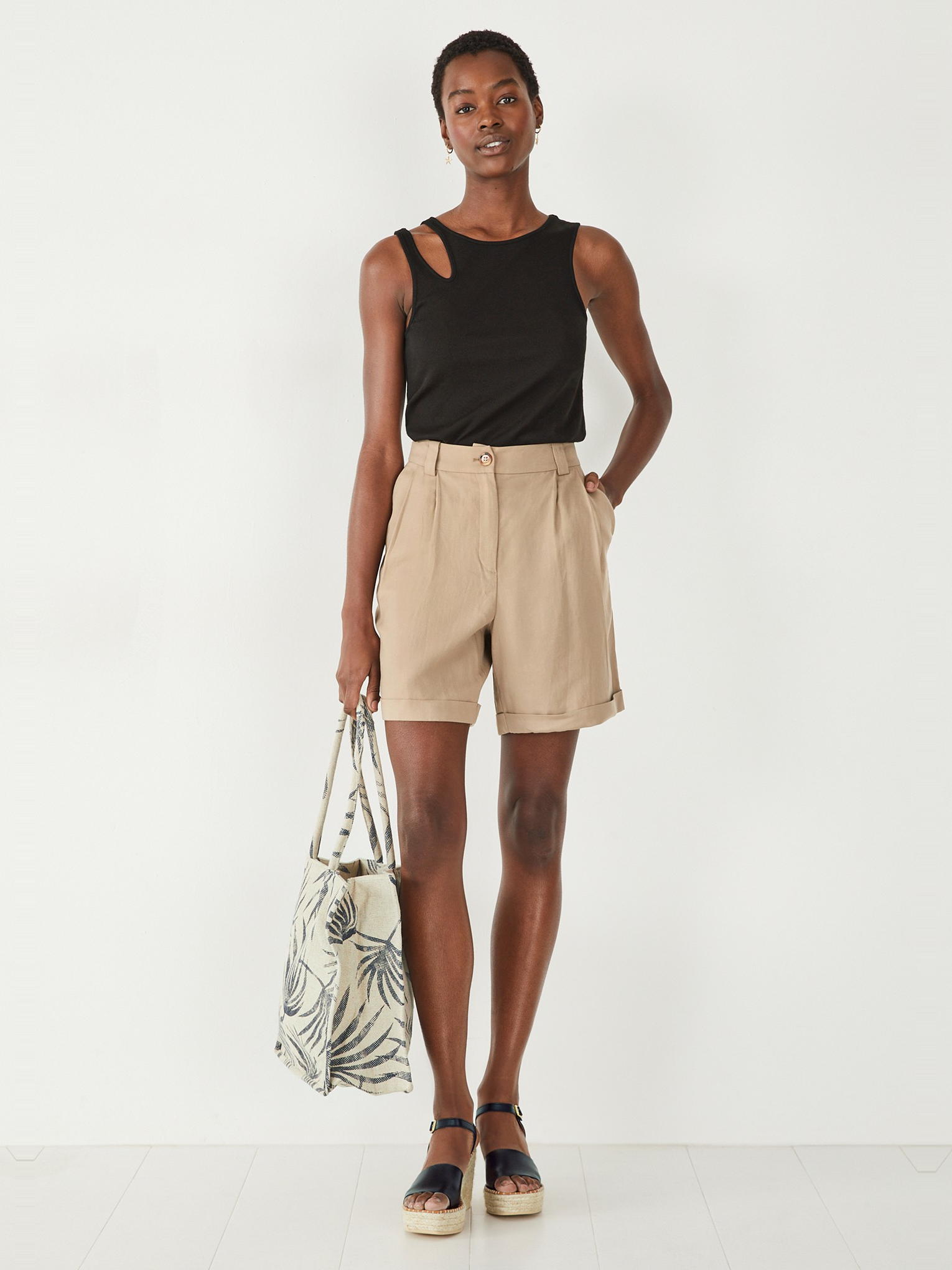 Juniper Relaxed Tailored Shorts