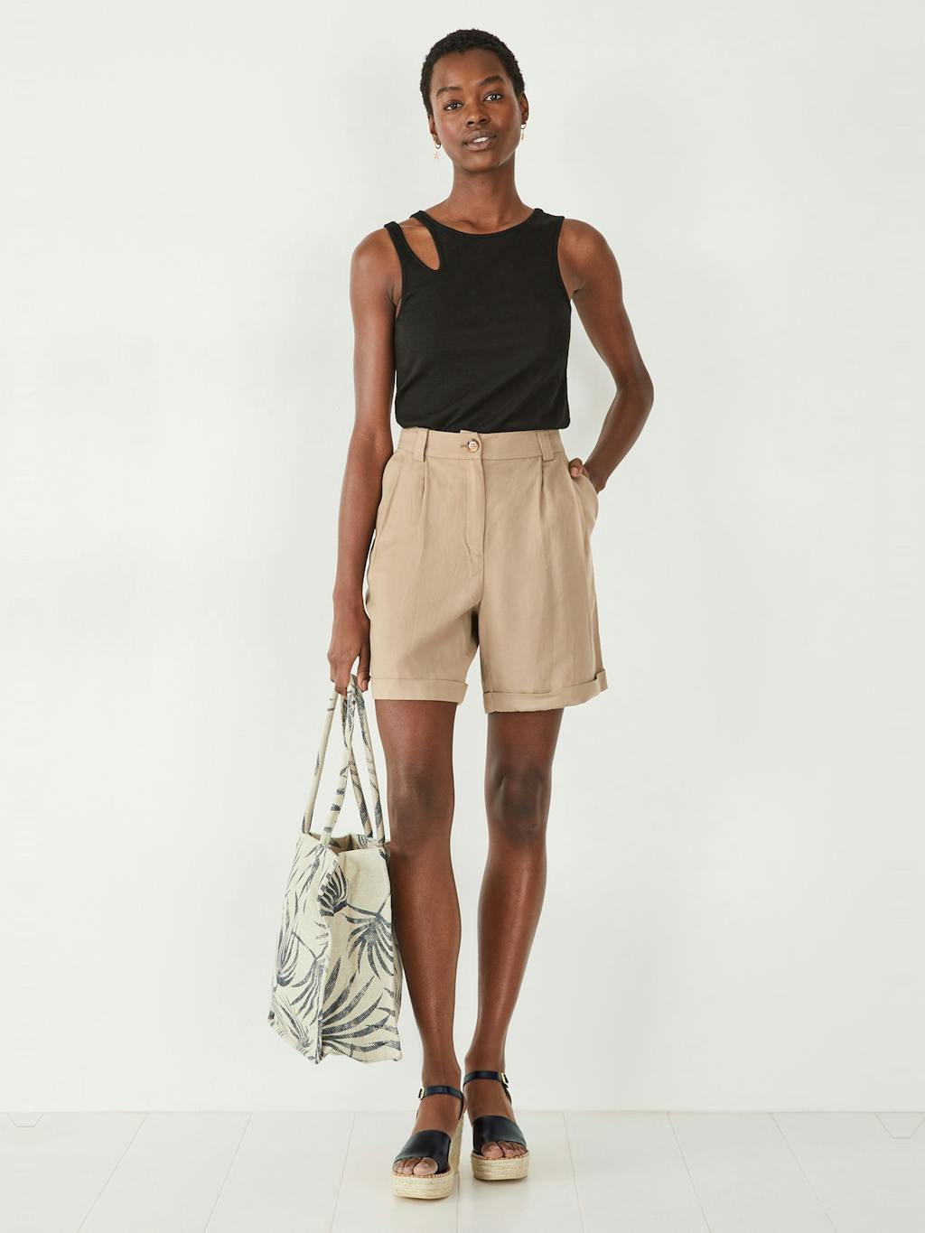 008179-0036-01 Juniper Relaxed Tailored Shorts