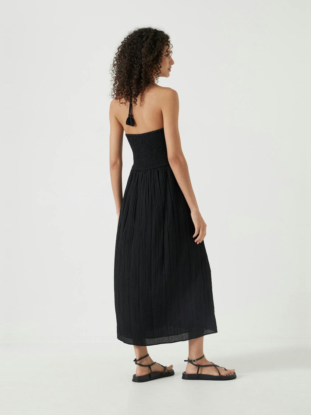 013087-0456-03 Bella Cut Out Crinkle Bandeau Dress