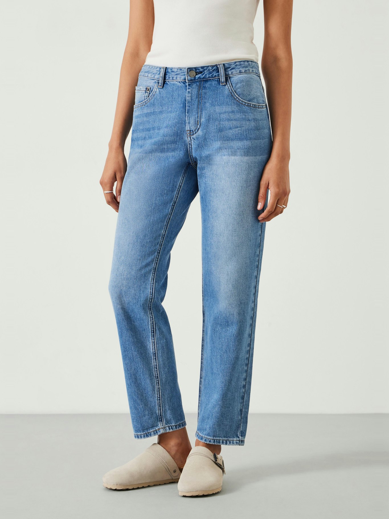 012821-2797-02 Boyfriend Jeans