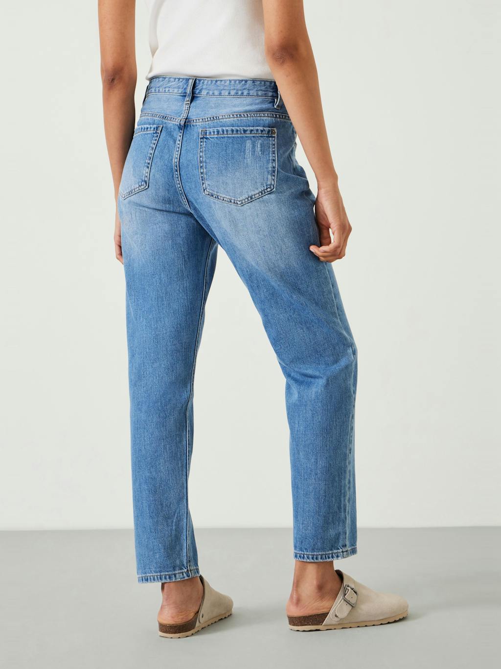 012821-2797-03 Boyfriend Jeans
