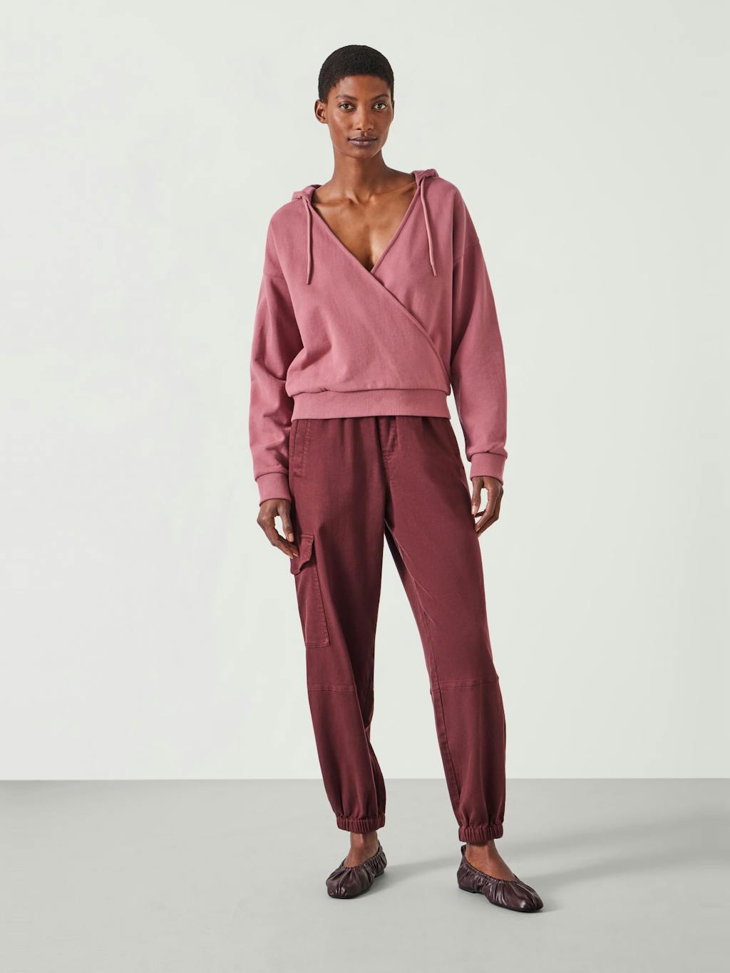 012082-1305-02 Daisy Wrap Hoodie