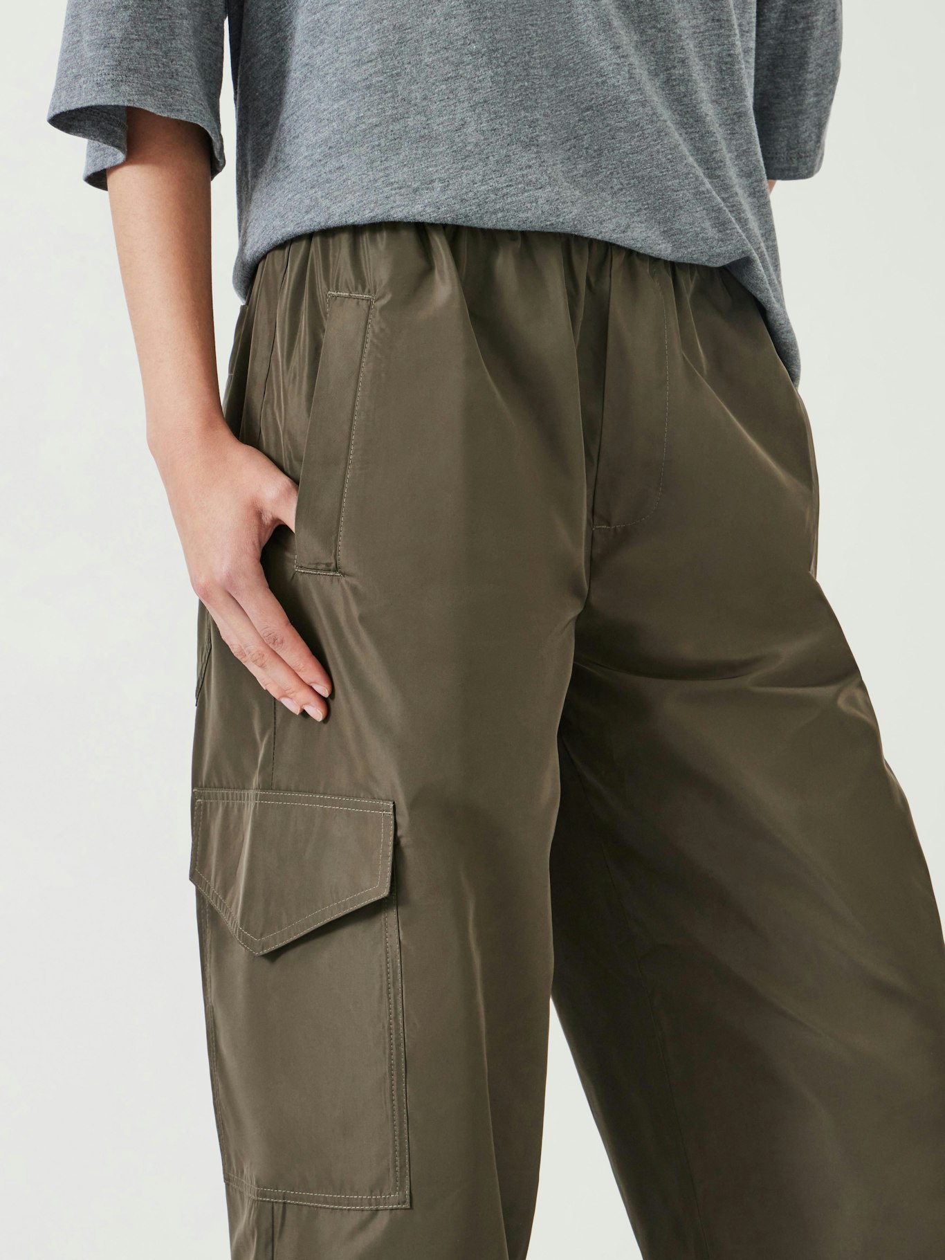 012172-4478-04 Ava Lightweight Cargo Trousers