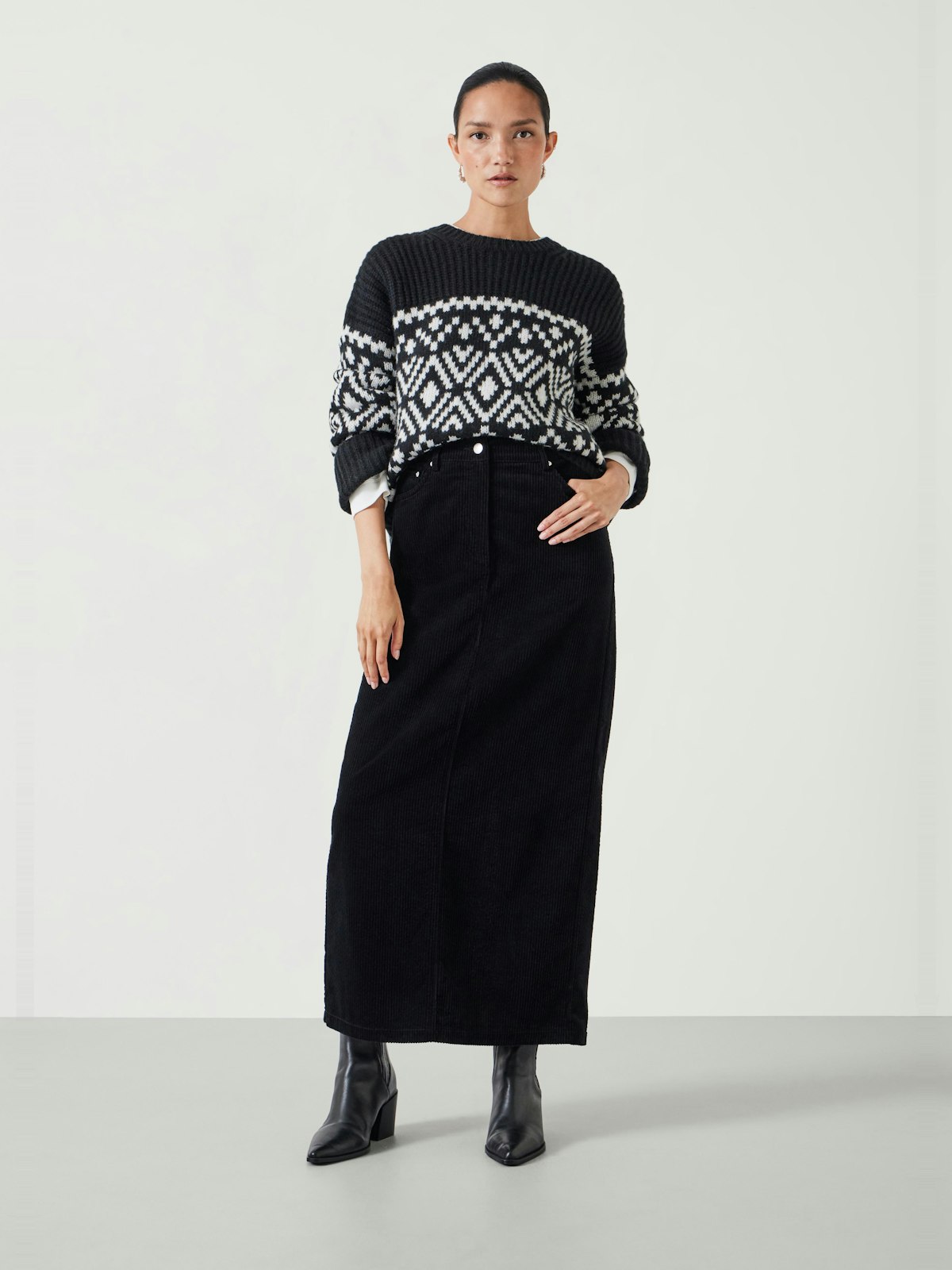 Alana Cord Maxi Skirt | Black | hush