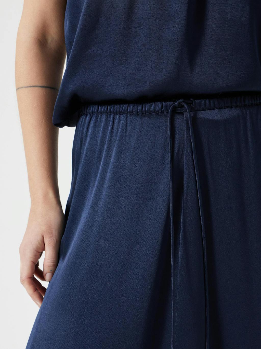 012771-1659-06 Satin Maxi Skirt