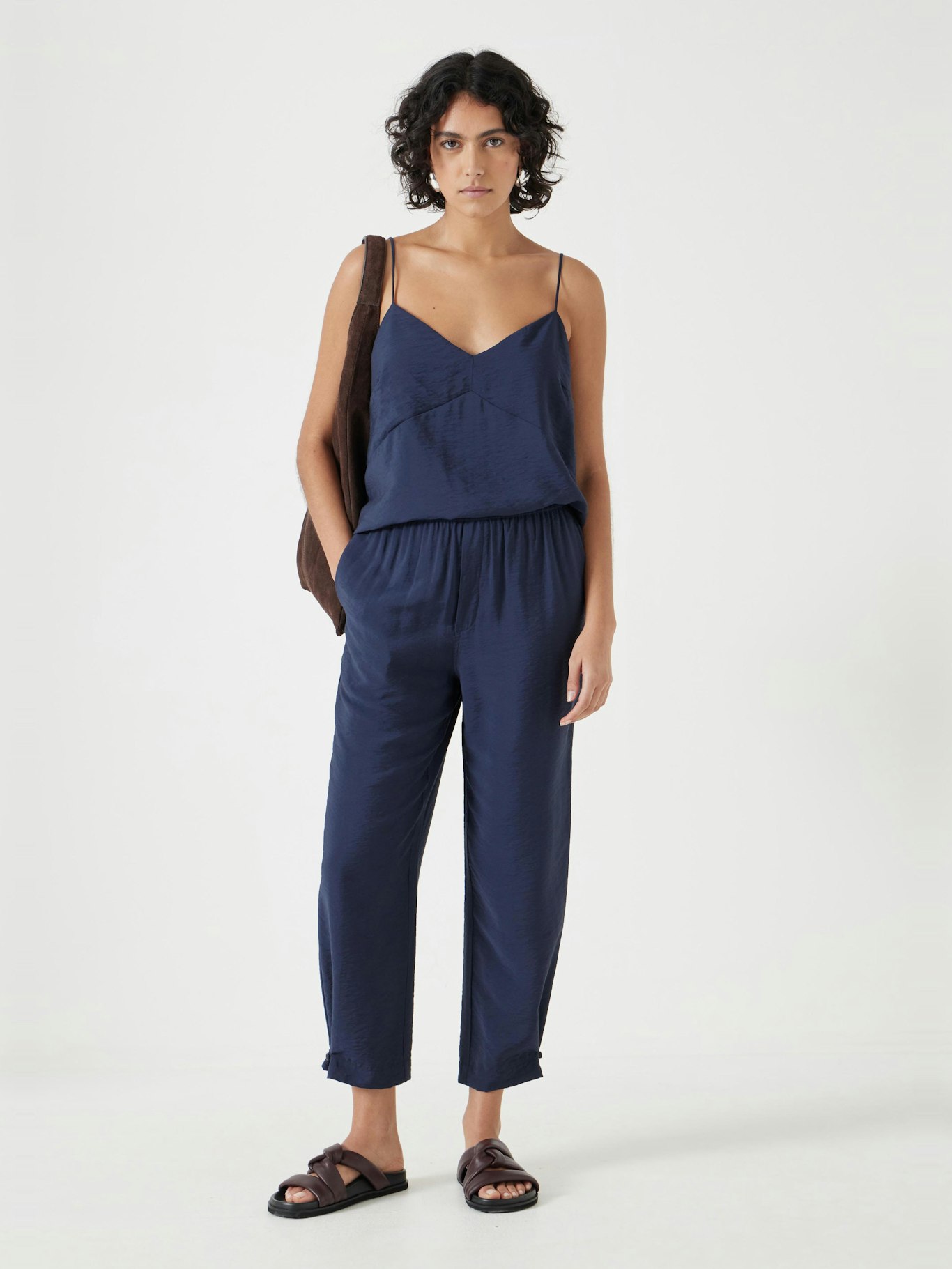 012795-1659-02 Thin Strap V-Neck Cami