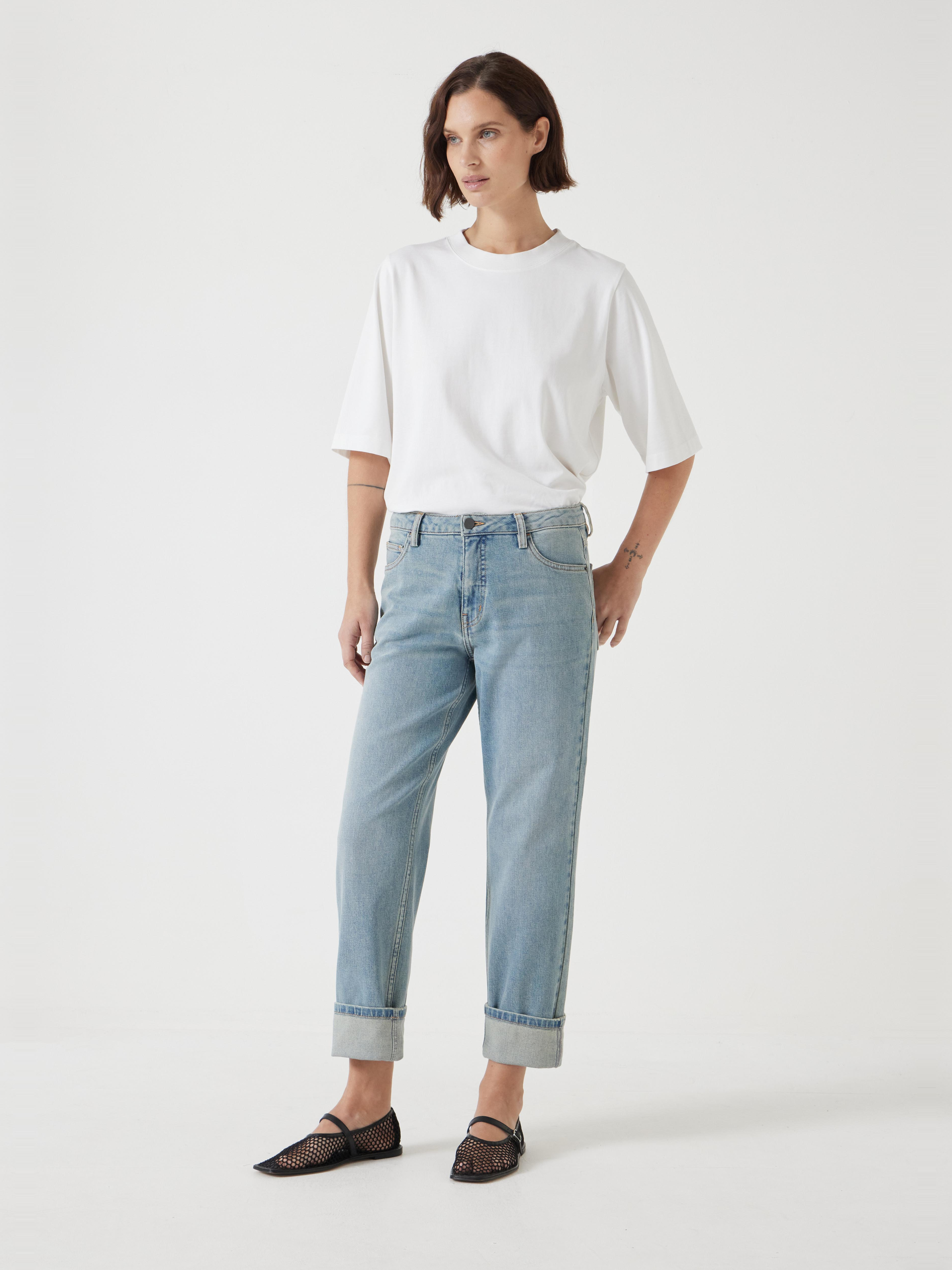 Agnes Straight Leg Jeans