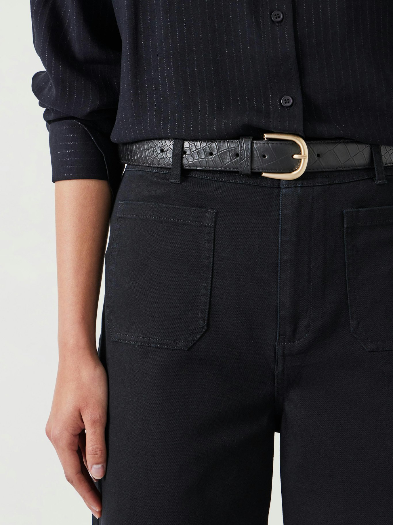012259-0456-02 Callie Croc Emboss Leather Belt