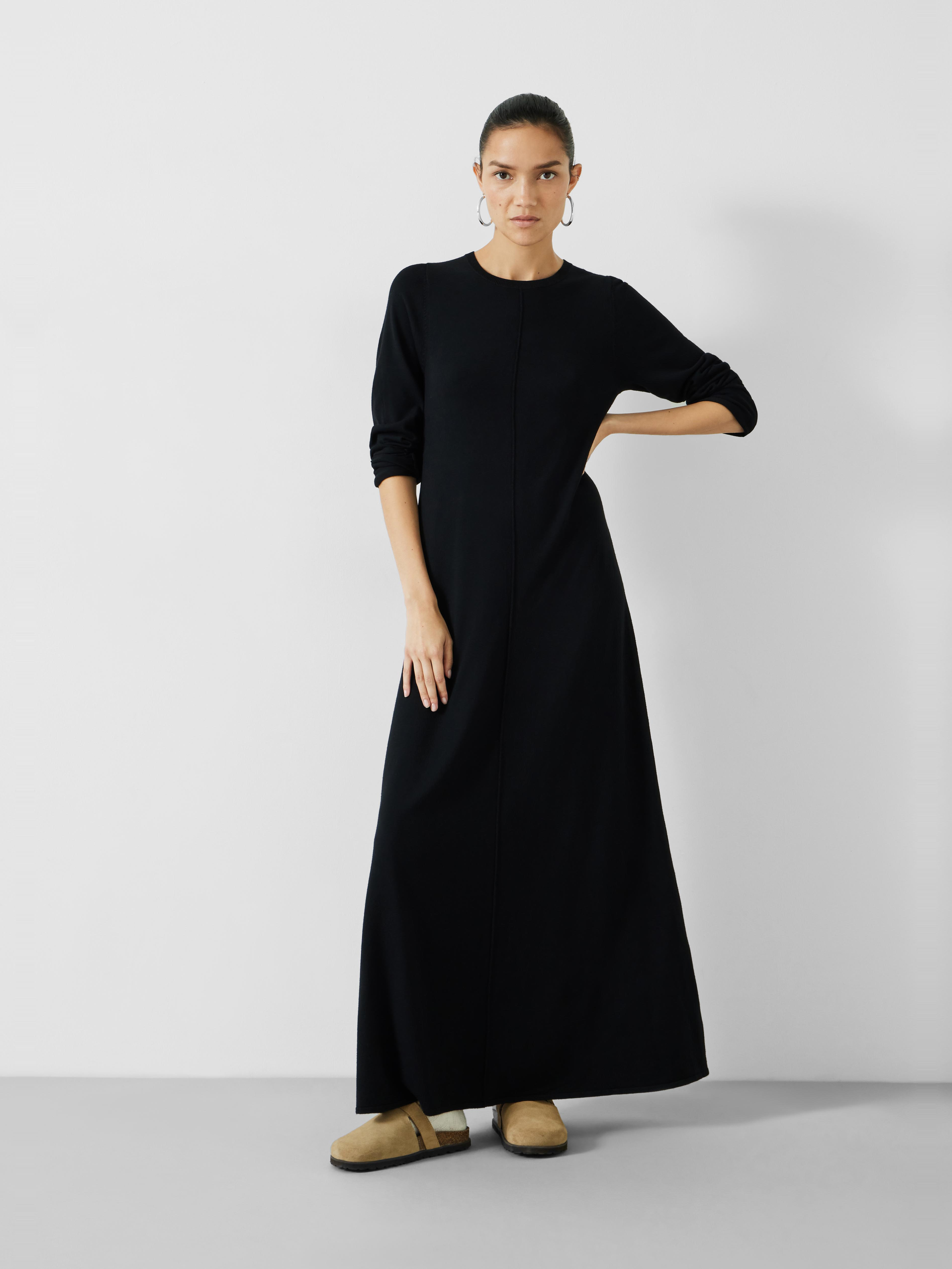 Talen Long Sleeved Knitted Maxi Dress