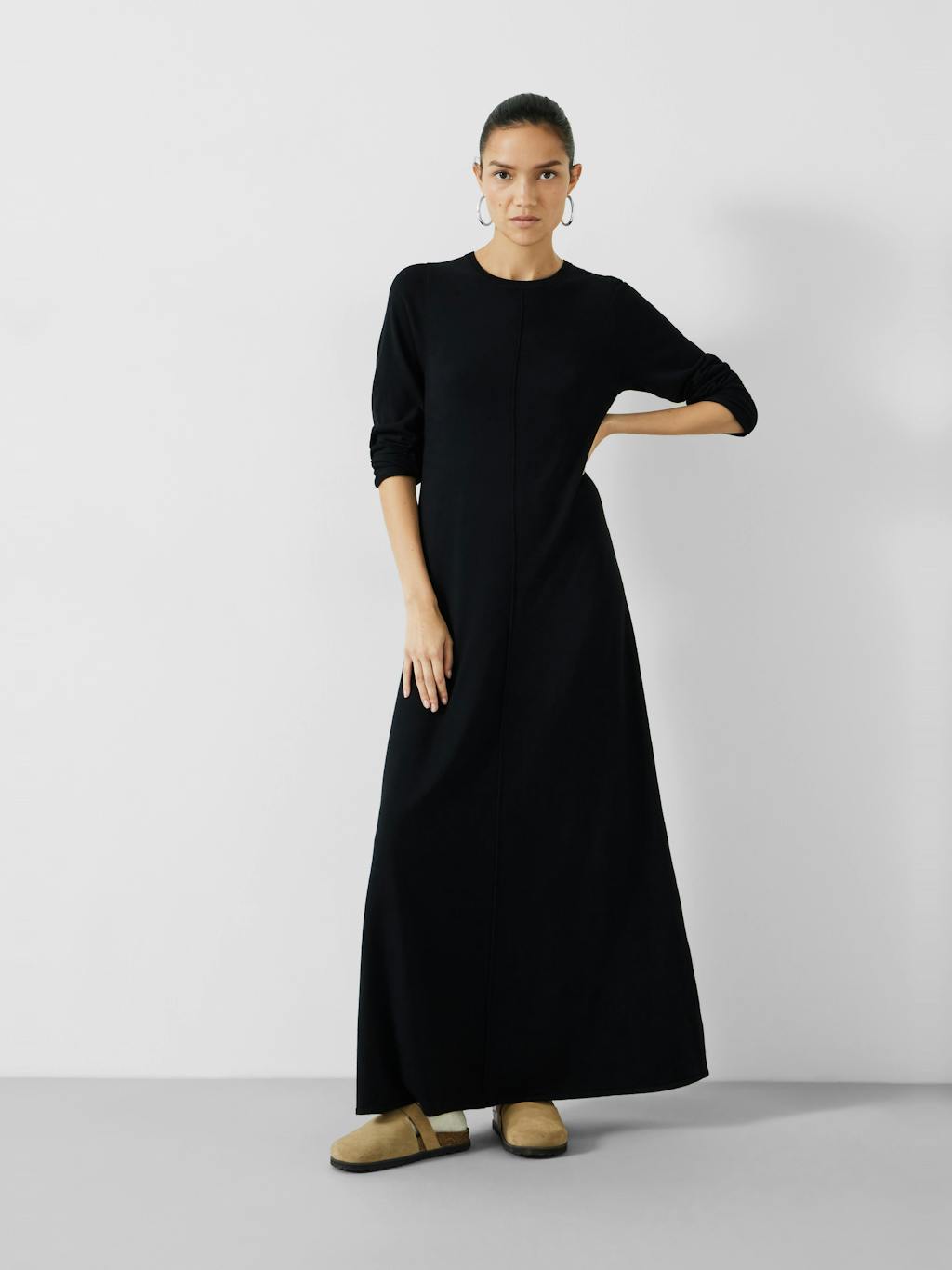 010594-0456-01 Talen Long Sleeved Knitted Maxi Dress