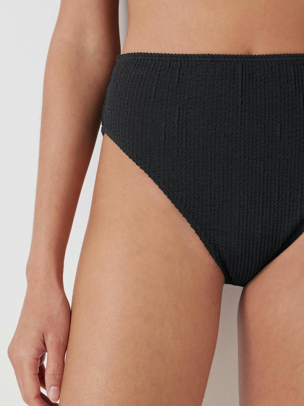 012637-0456-04 Harper High Waisted Crinkle Bikini Bottoms