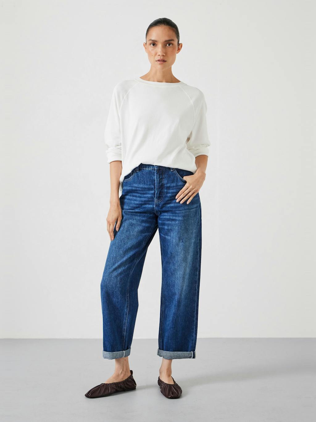 012429-3069-01 Button Fly Boyfriend Jean