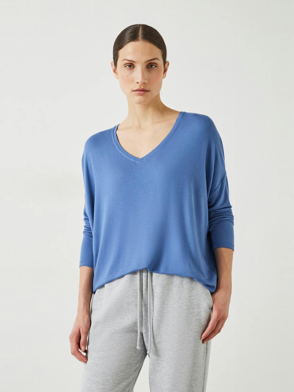 012035-1578-01 Gillian Wide Jersey V Neck Top