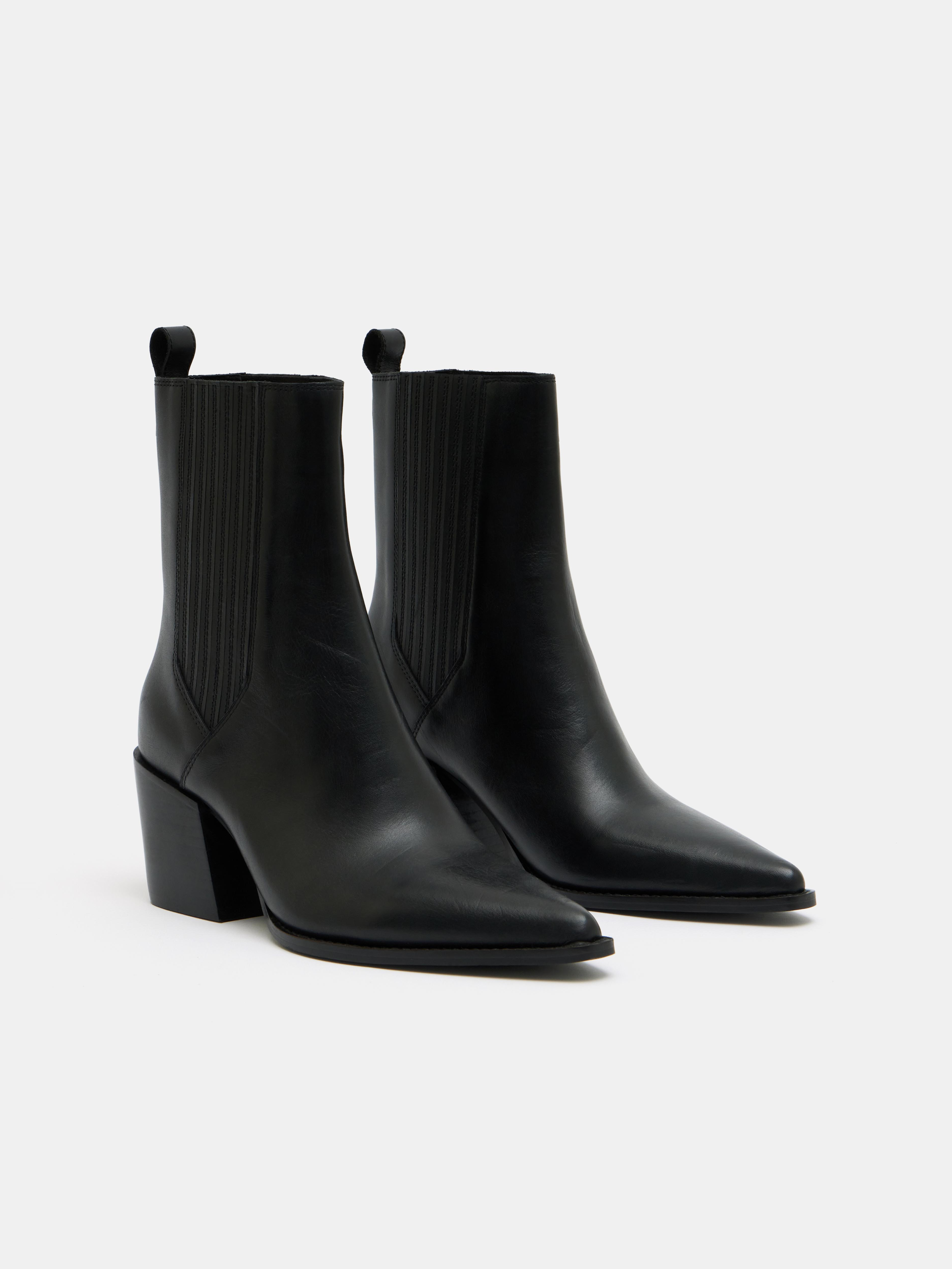 Western Leather Chelsea Boots