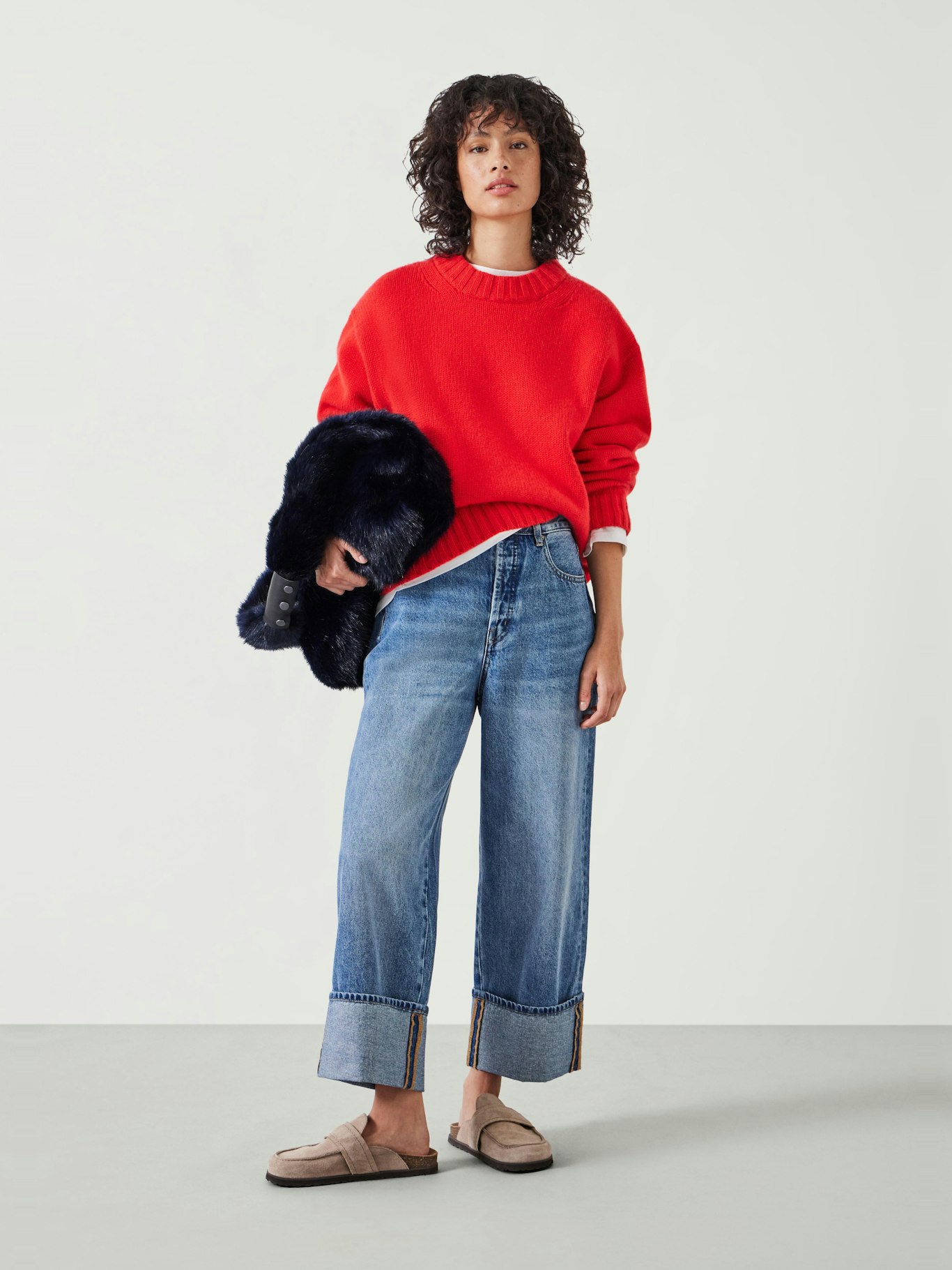 011937-4197-02 Cora Chunky Cashmere Crew Jumper