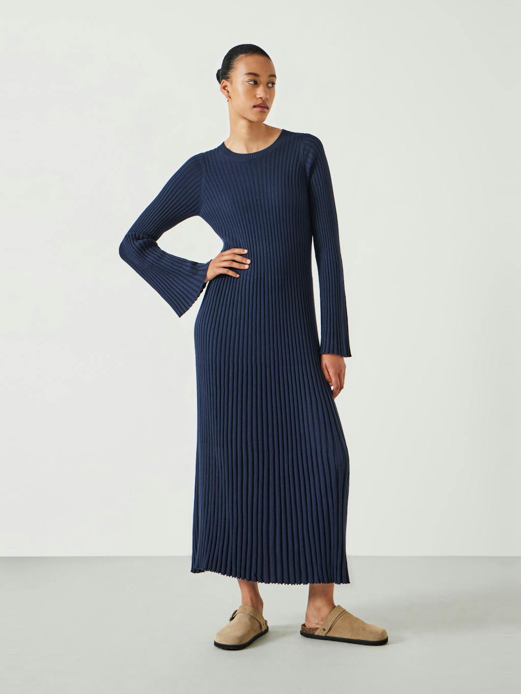 011205-1652-01 Penny Crew Neck Ribbed Knitted Dress