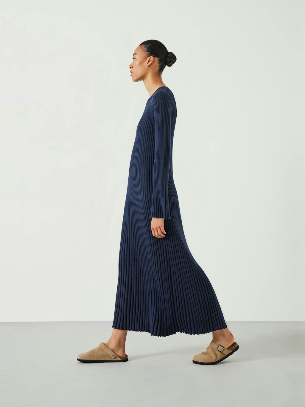 011205-1652-04 Penny Crew Neck Ribbed Knitted Dress