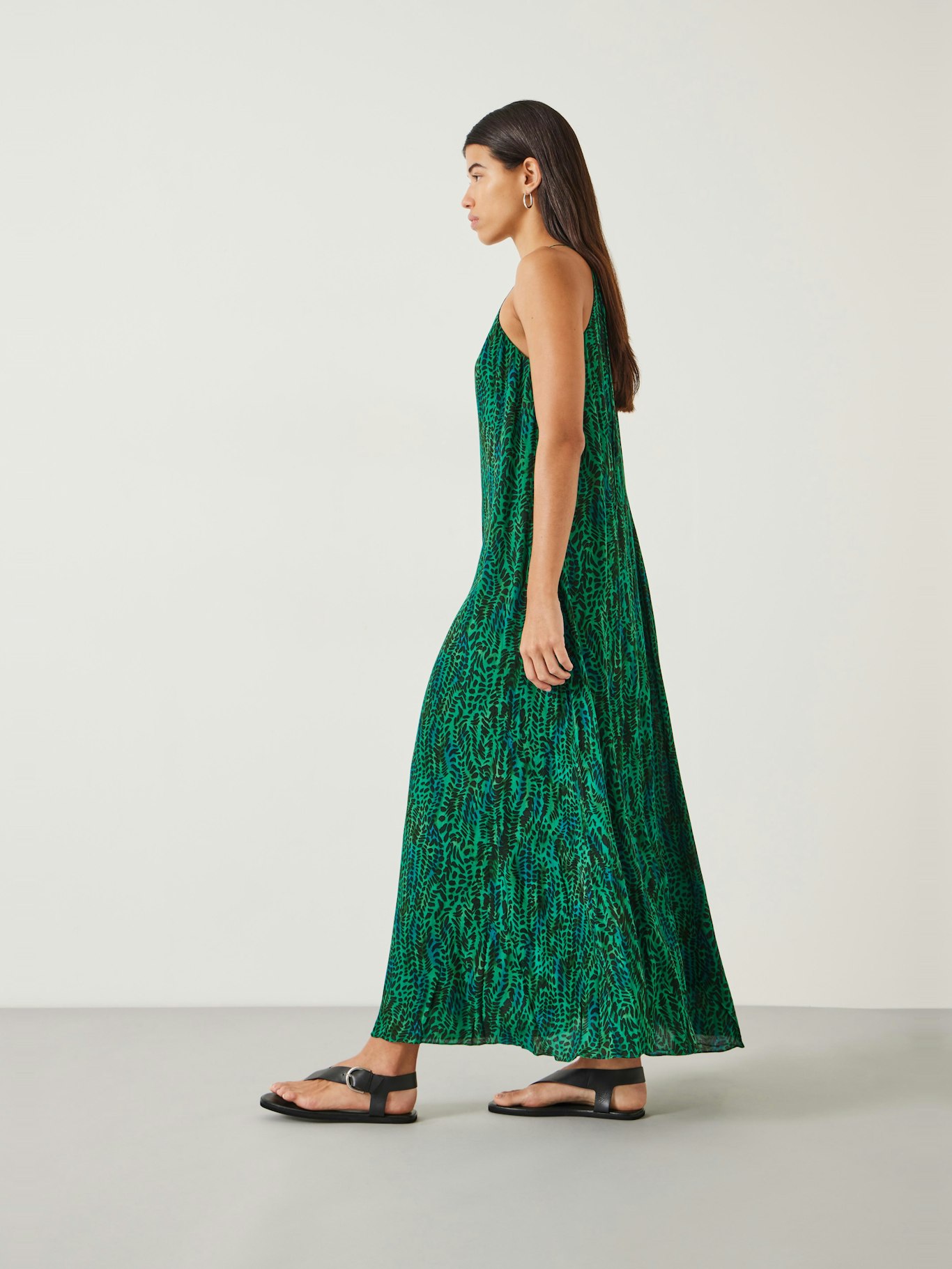011337-4561-04 Cassie Relaxed Halter Neck Maxi Dress