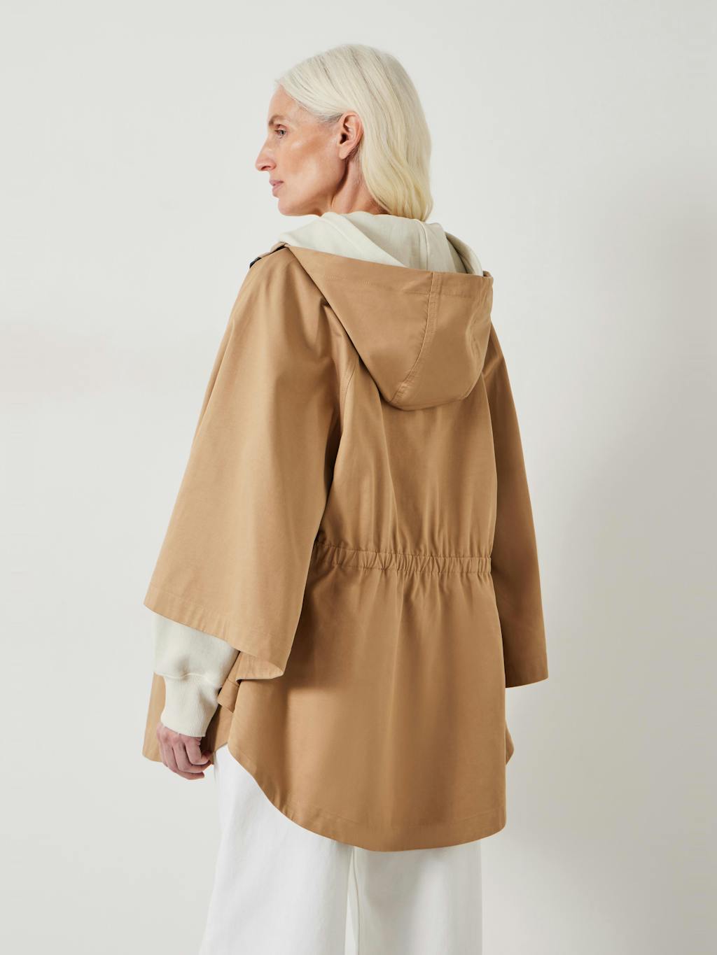 010706-0494-03 Vera Oversized Hooded Cape