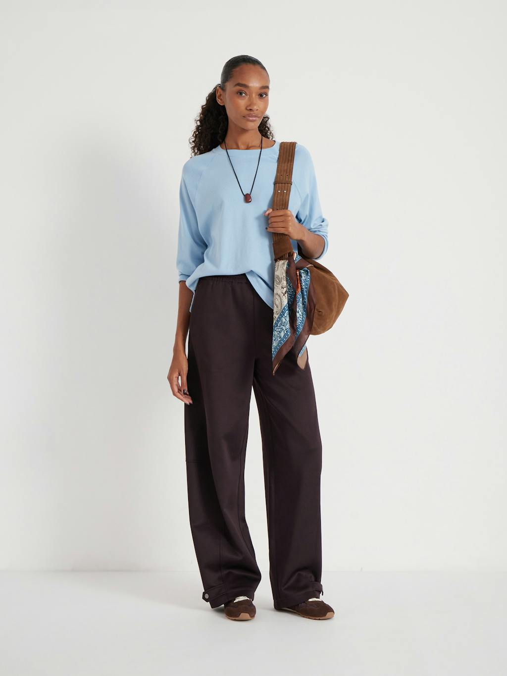 009137-1631-01 Matilda Cotton Raglan Top