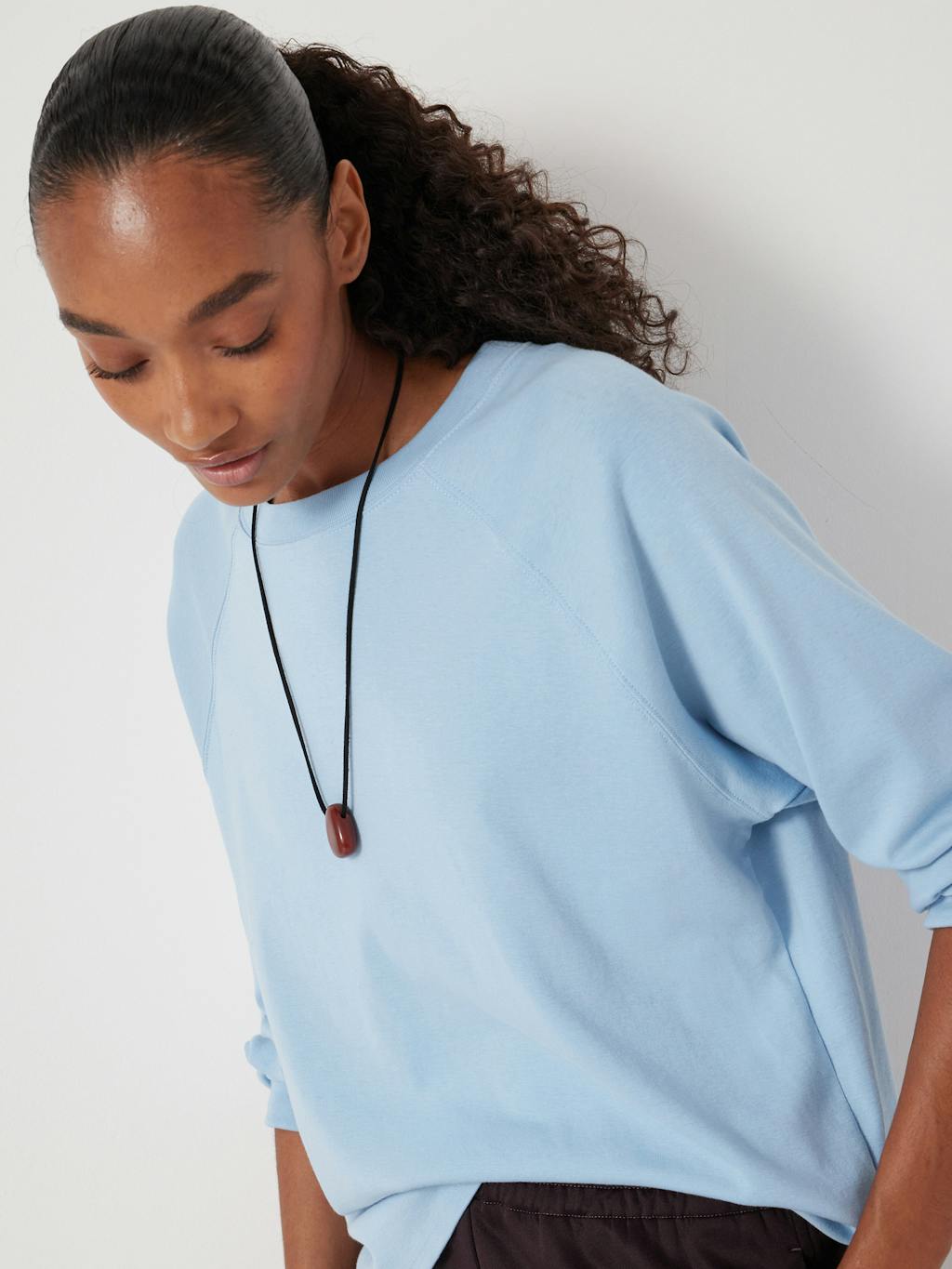 009137-1631-03 Matilda Cotton Raglan Top