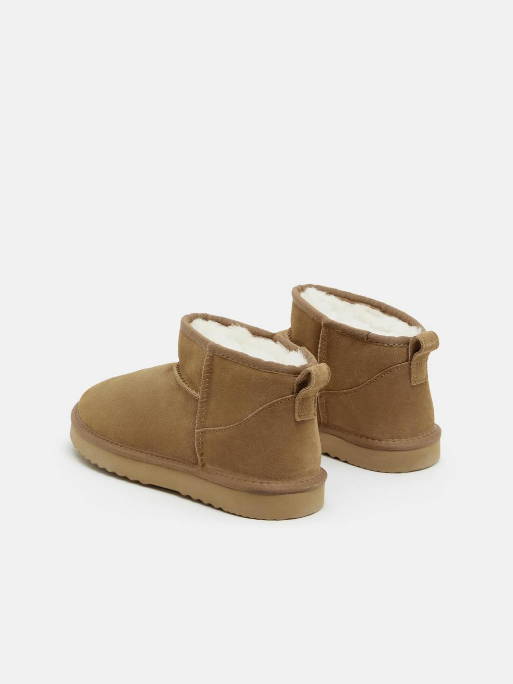 006958-2801-04 Ultra Mini Sheepskin Boots