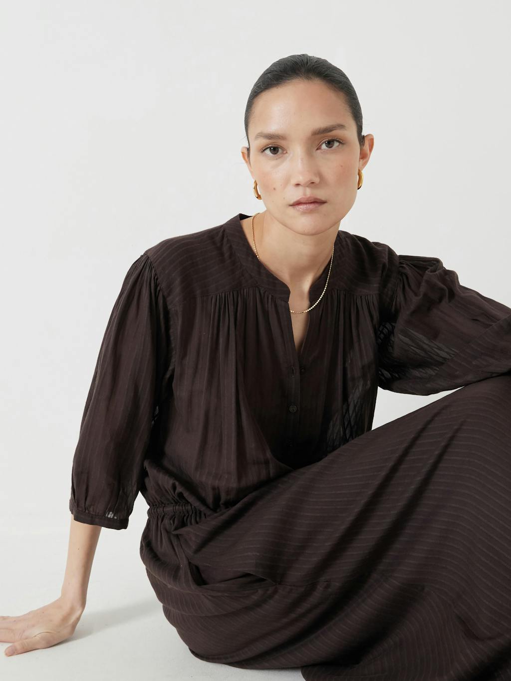 013548-0450-02 Lhea Midi Dress