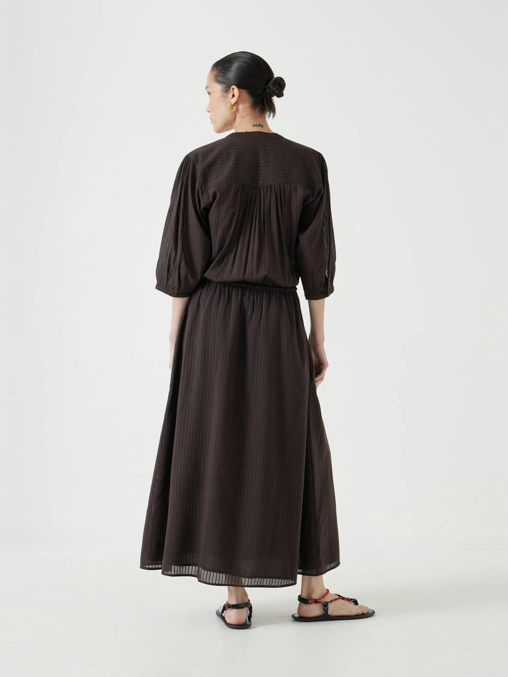 013548-0450-03 Lhea Midi Dress