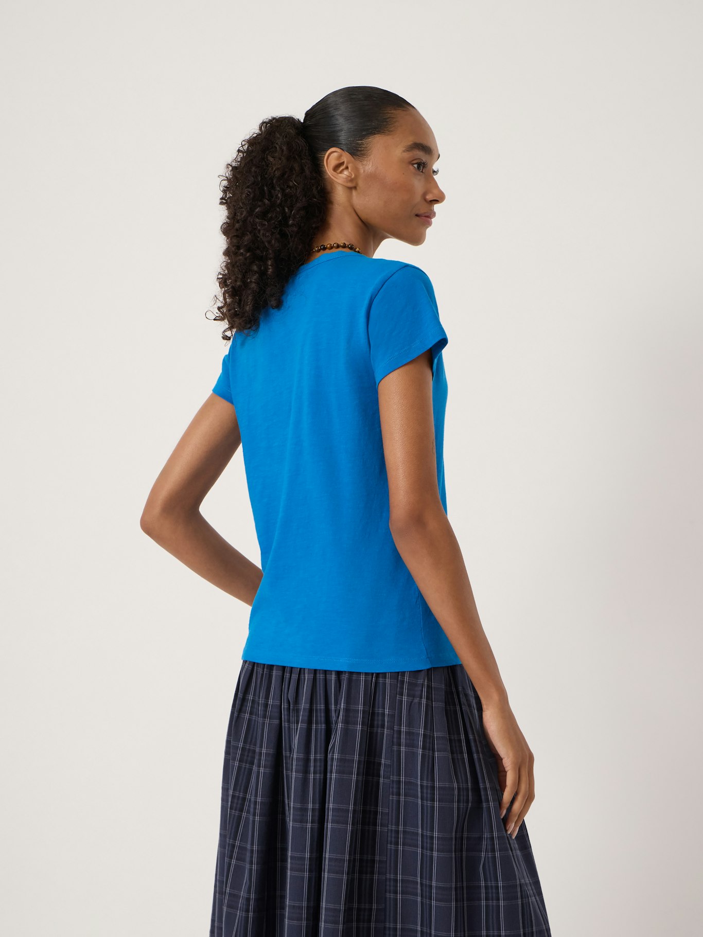 014925-1749-03 Slim Fit Slub Cotton V Neck T-Shirt