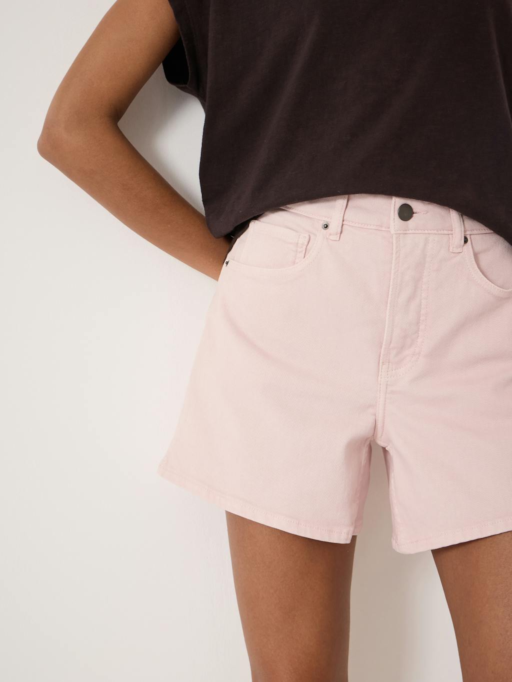 015269-3090-04 Essential Denim Stretch Shorts