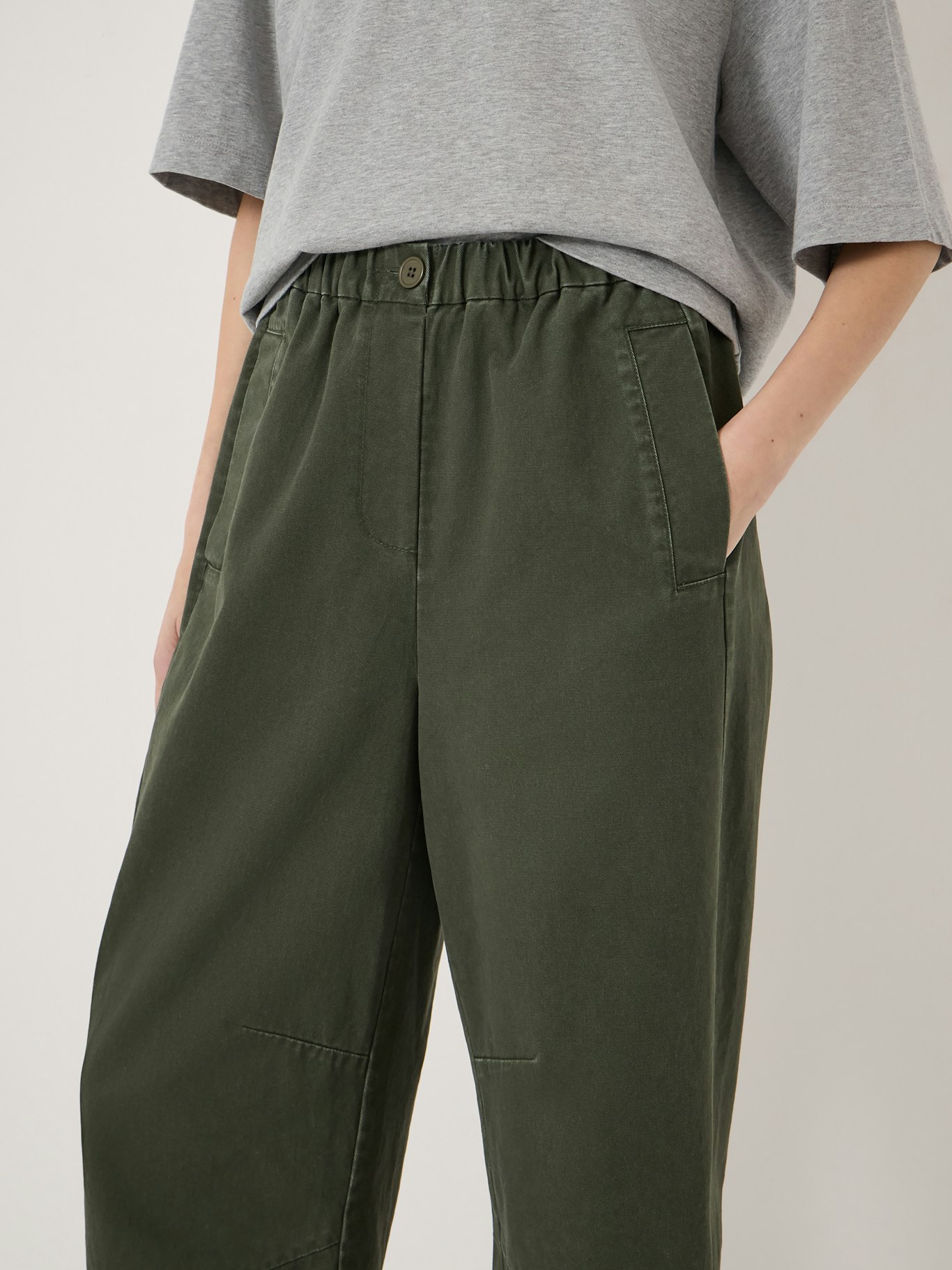 014860-3392-04 Jack Barrel Leg Pull On Trousers