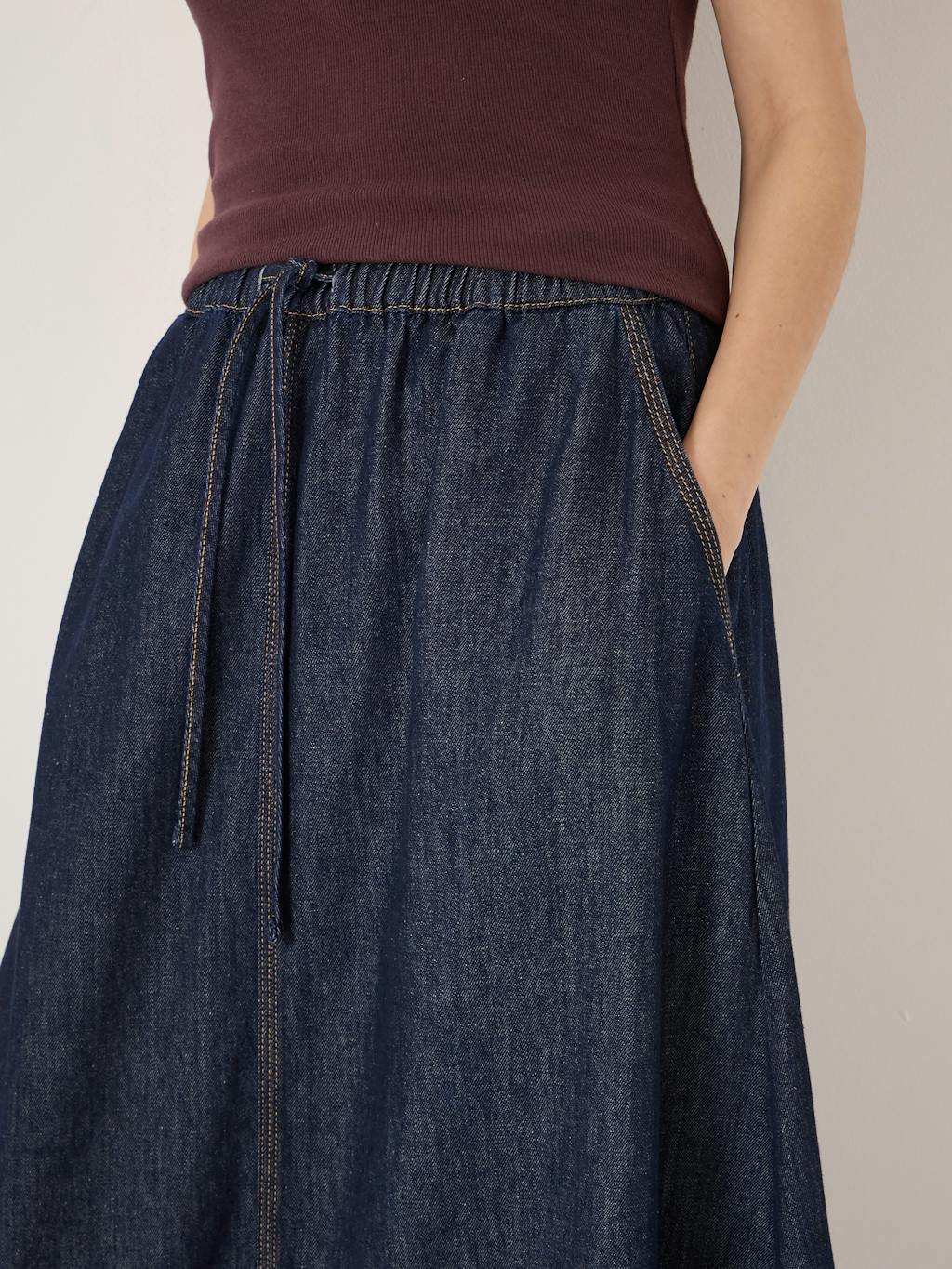 014442-4519-04 Betty Tiered Denim Midi Skirt