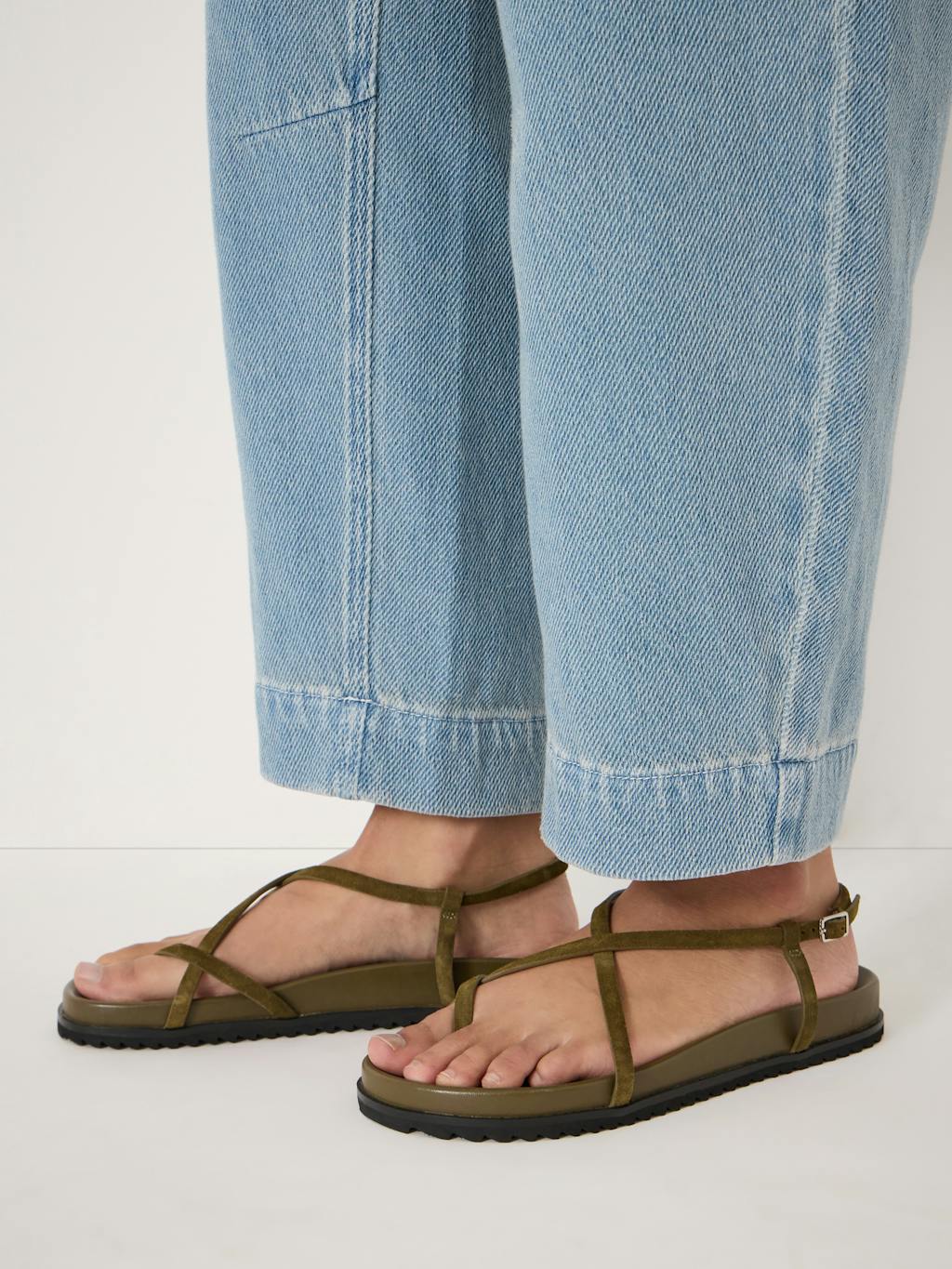 014461-2295-03 Theo Leather Strappy Sandals