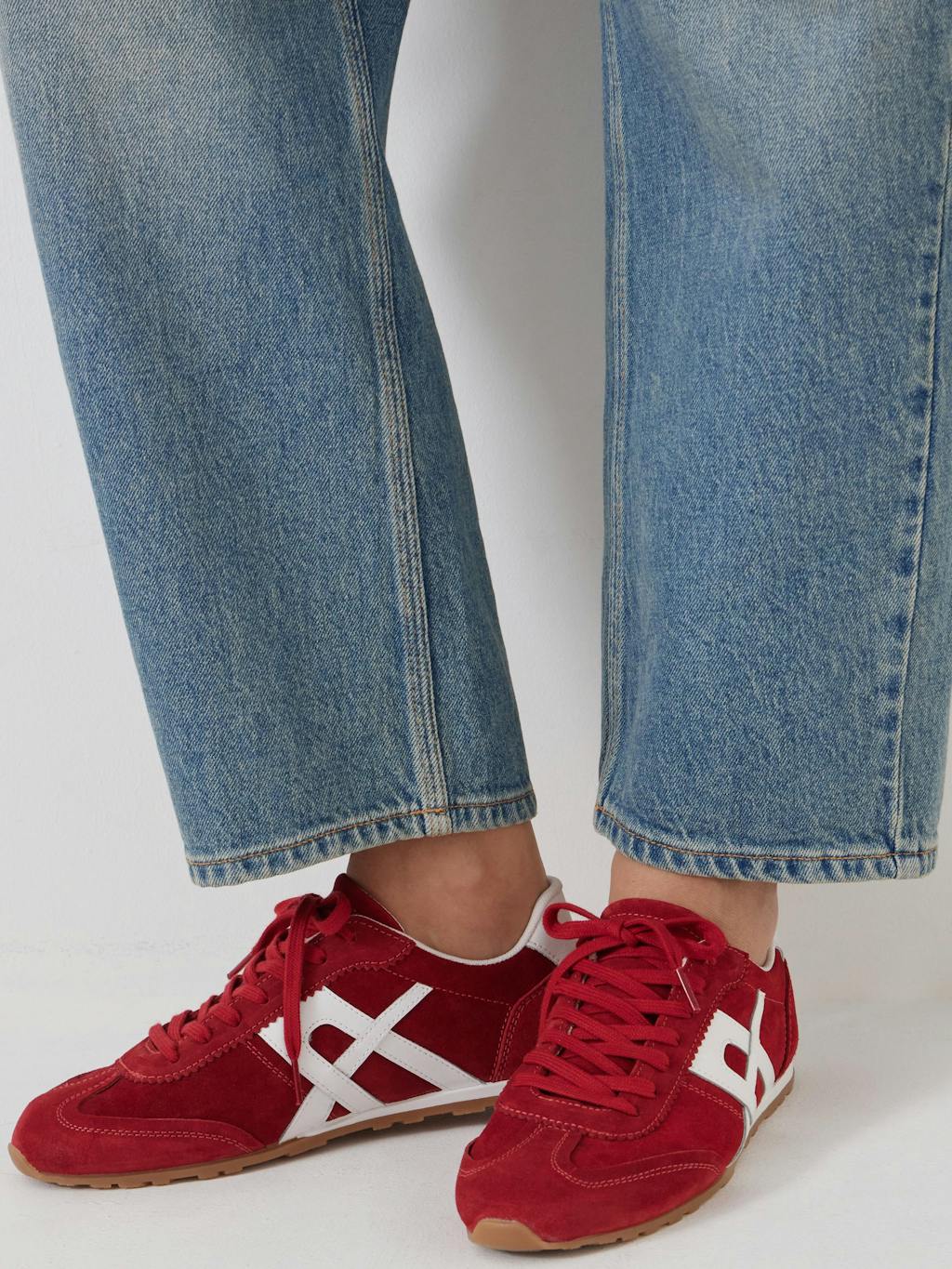 013356-1058-02 Suede Slimline Retro Trainers