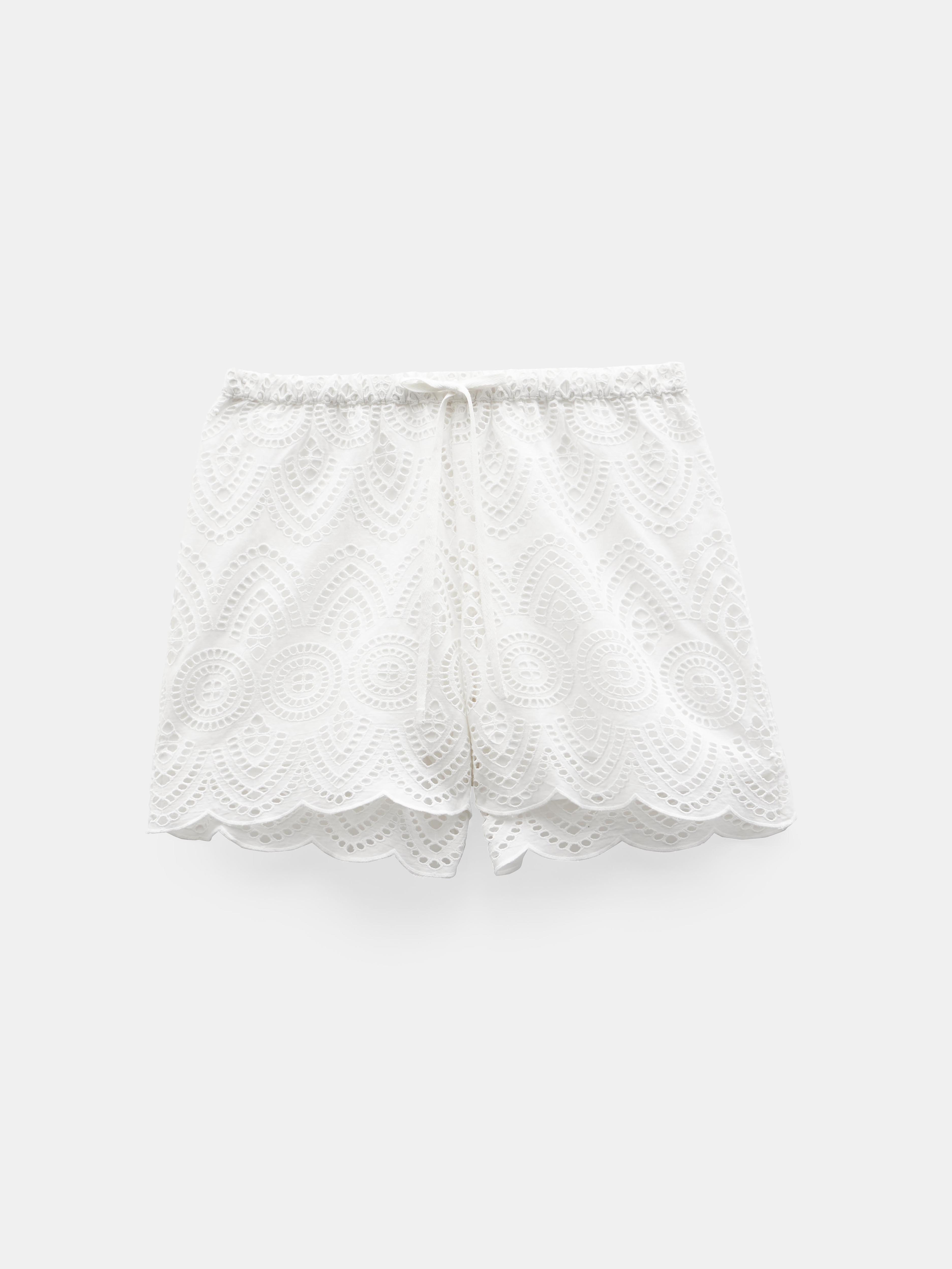 Margot Cotton Broderie Pull On Shorts