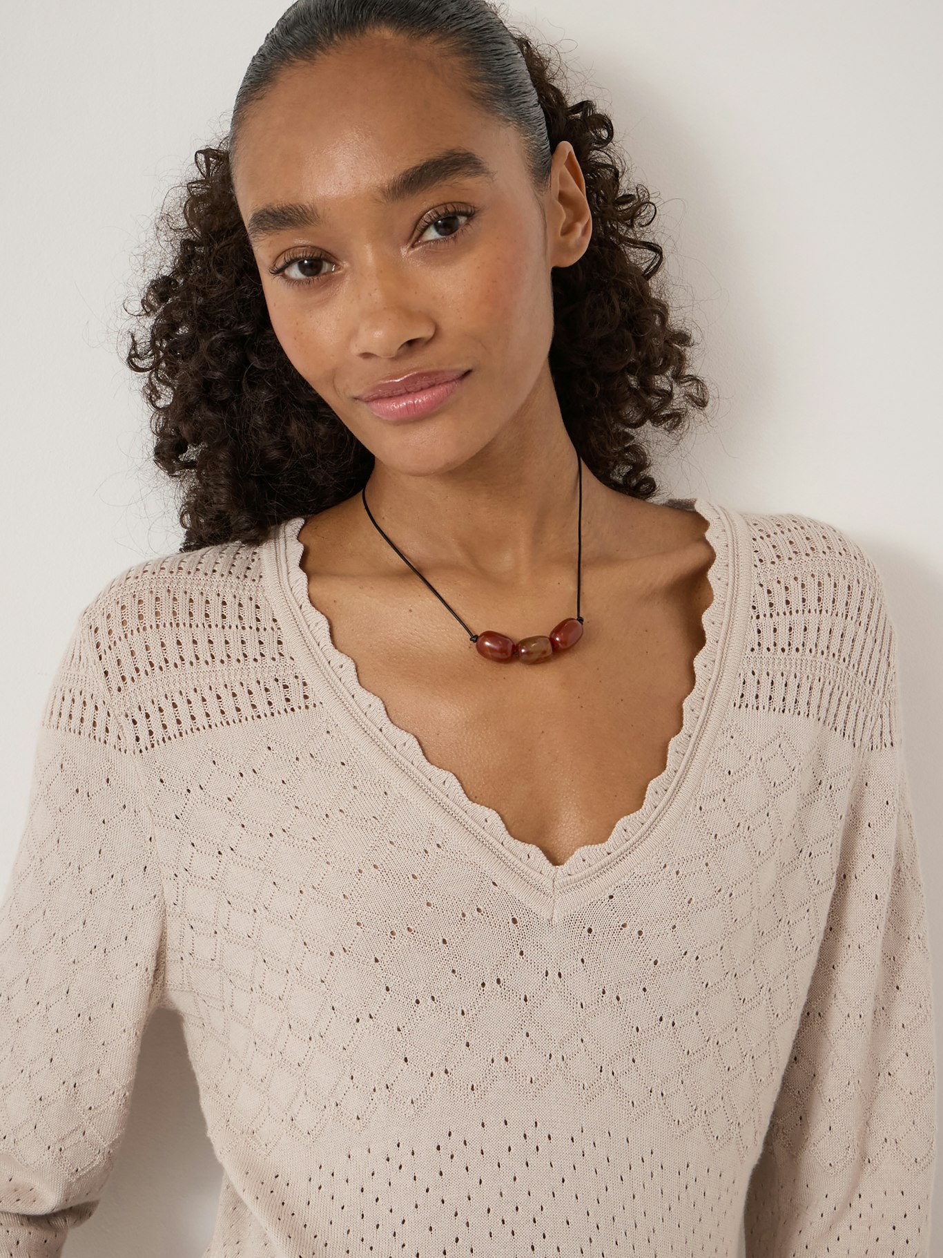014772-0340-04 Pointelle Cotton V Neck Jumper