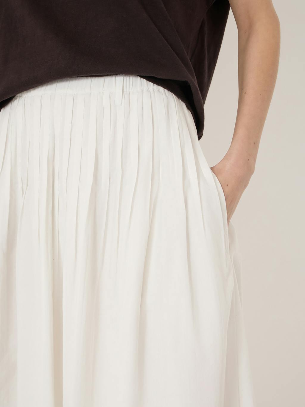 014443-0001-04 Maddie Pleated Cotton Voile Midi Skirt