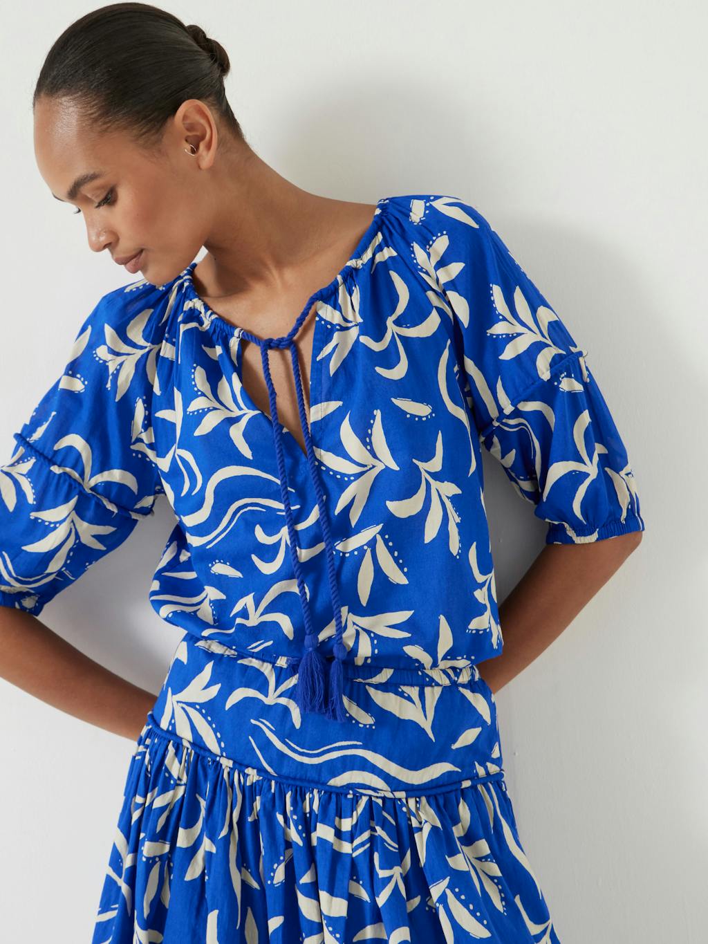 013390-4811-01 Printed Cotton Balloon Sleeve Blouse