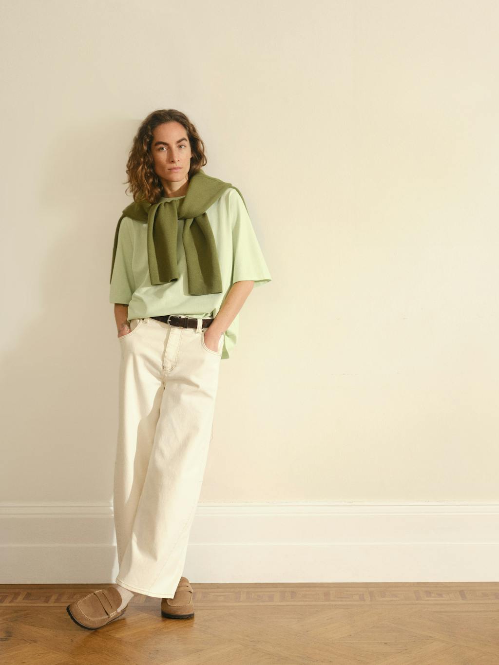 013228-2242-10 Romina Heavyweight Cotton T-Shirt