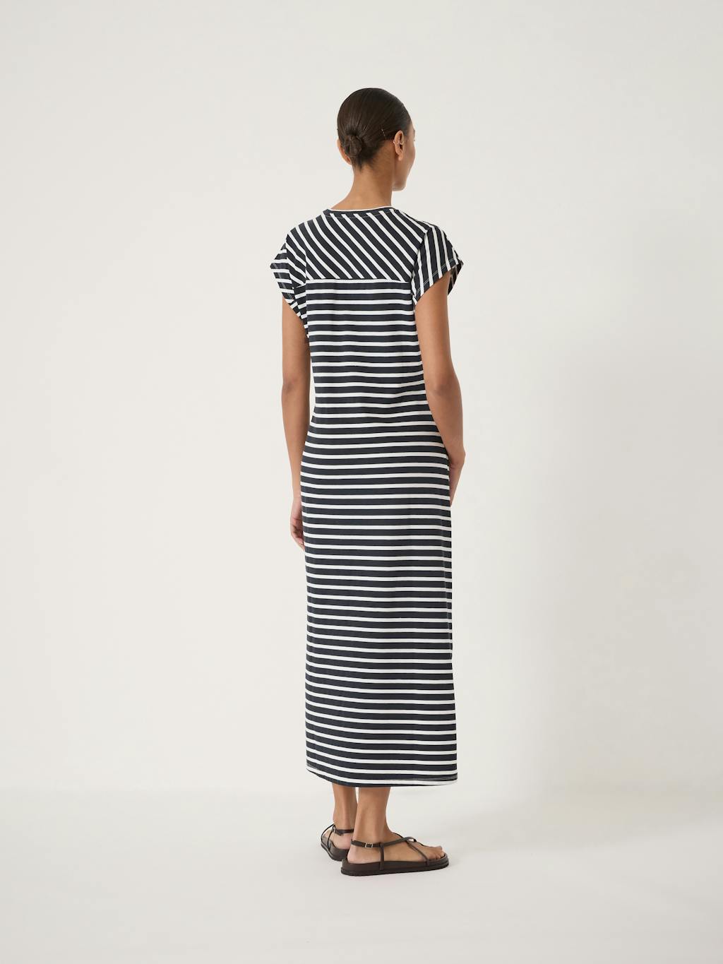 014591-4908-03 Athena Twist-Detail Jersey Dress