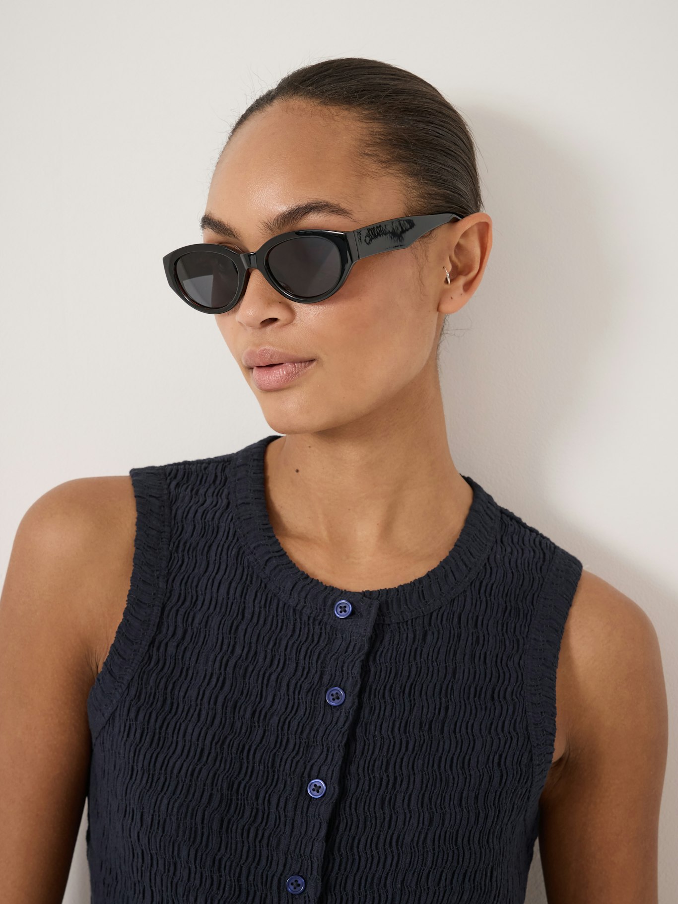 014994-0456-01 A.Kjærbede Winnie Sunglasses