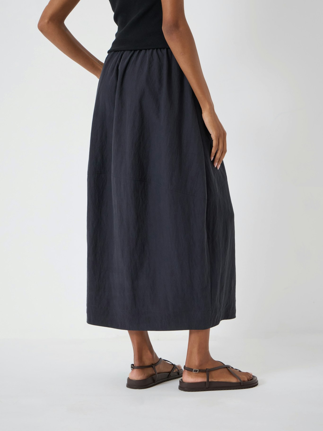 014483-1658-03 Isla Barrel Skirt