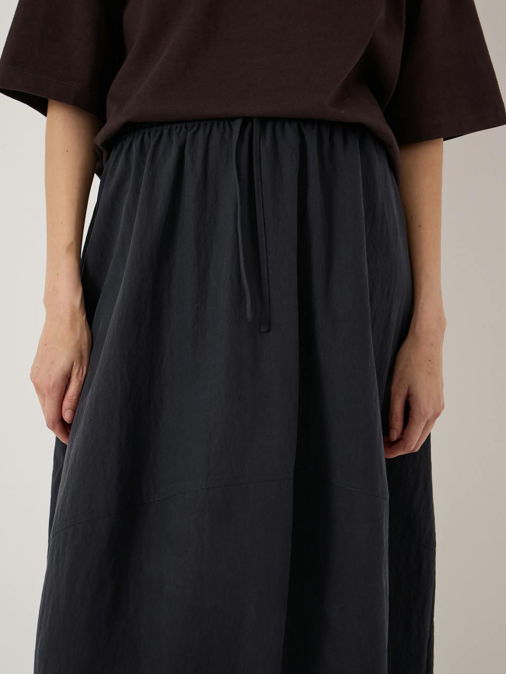 014483-1658-04 Isla Barrel Skirt