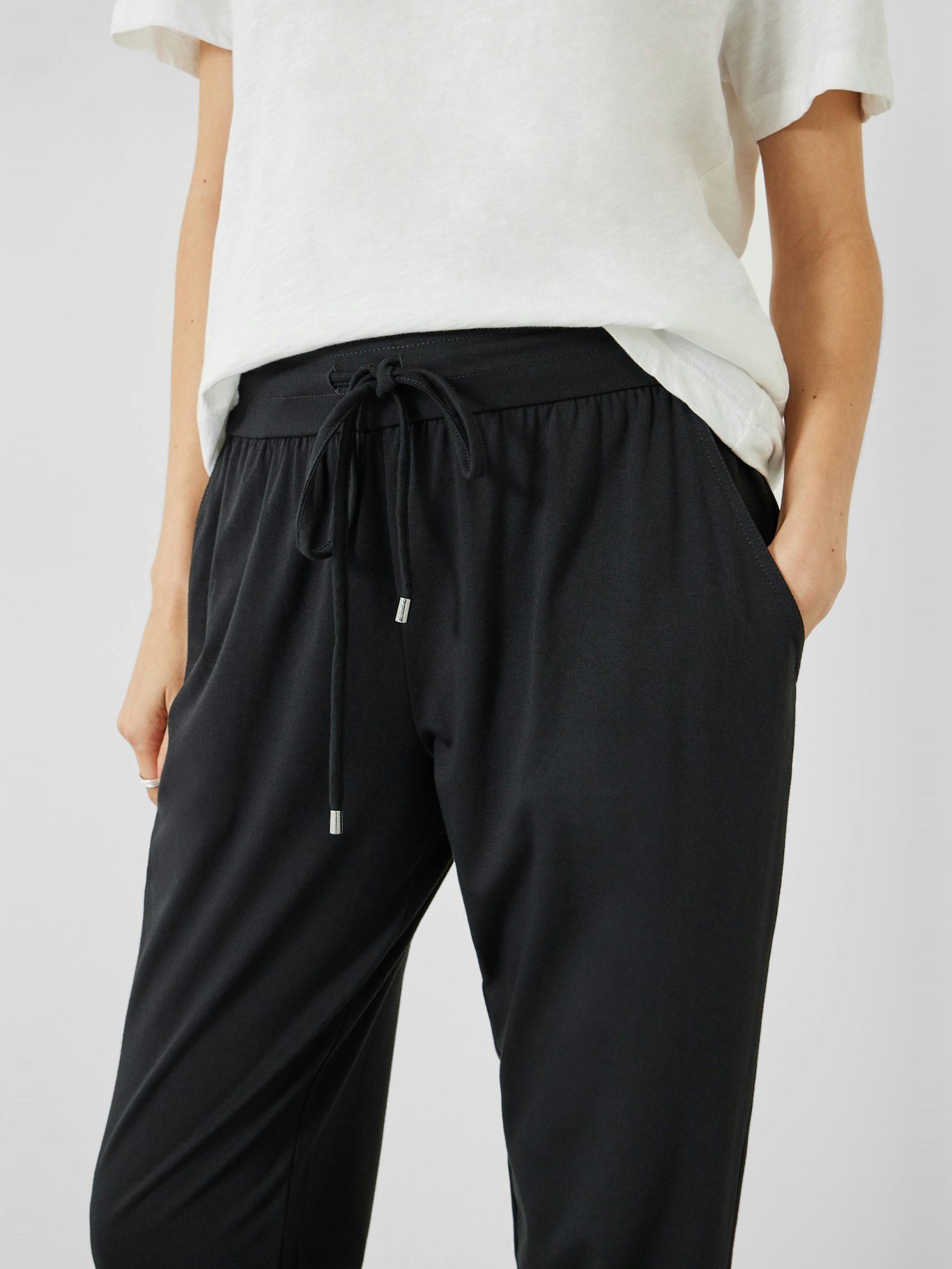 014224-2809-04 Amie Zip Cuffed Joggers