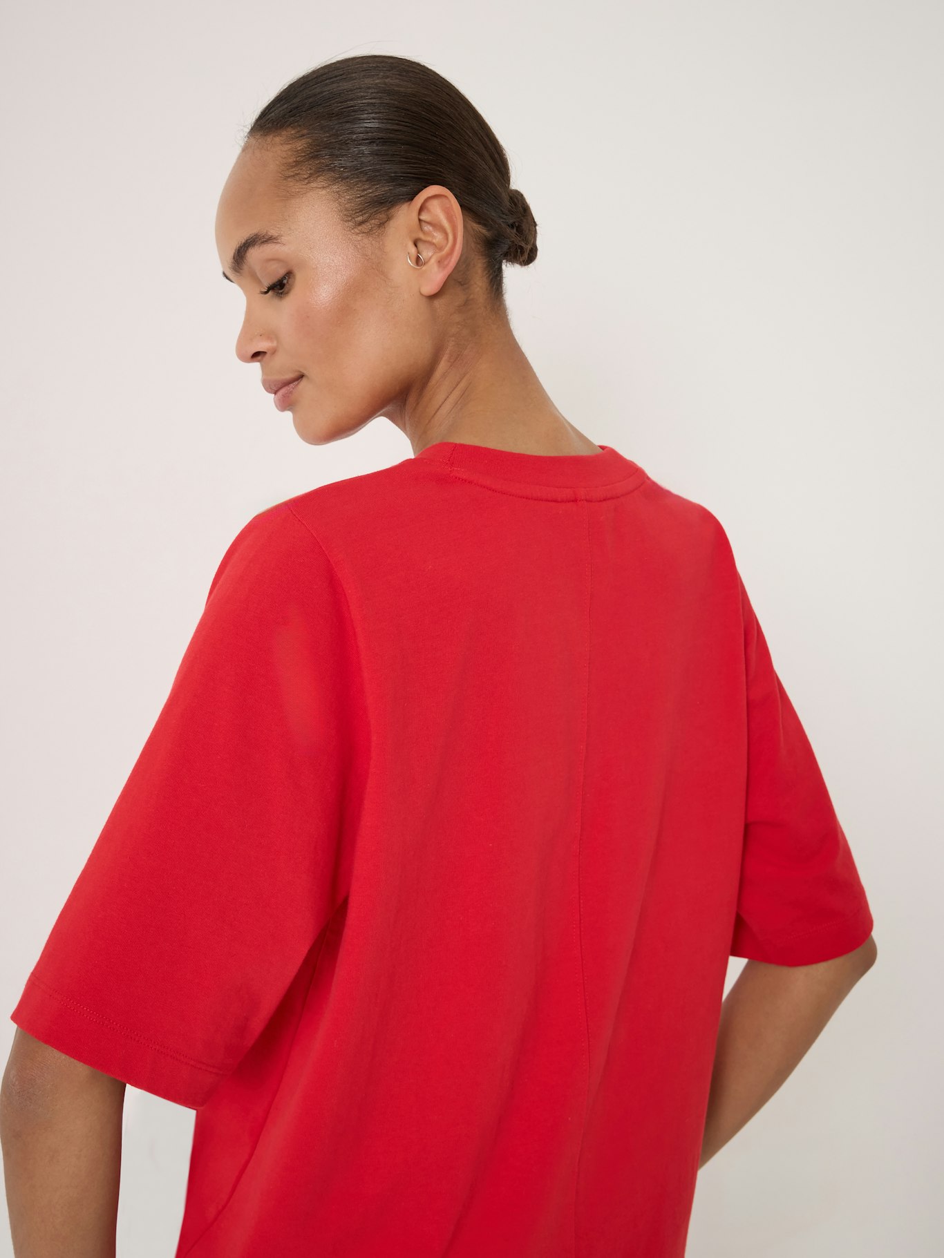 013228-0074-04 Romina Heavyweight Cotton T-Shirt