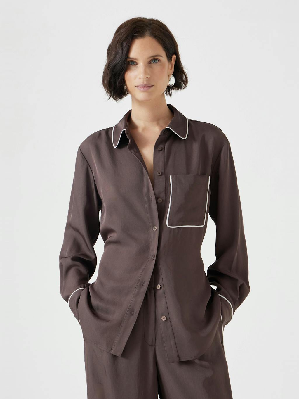 013185-3201-01 Kinsey Long Sleeve Piping Detailed Shirt