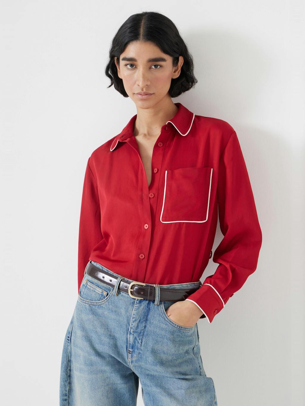 013185-1161-01 Kinsey Long Sleeve Piping Detailed Shirt