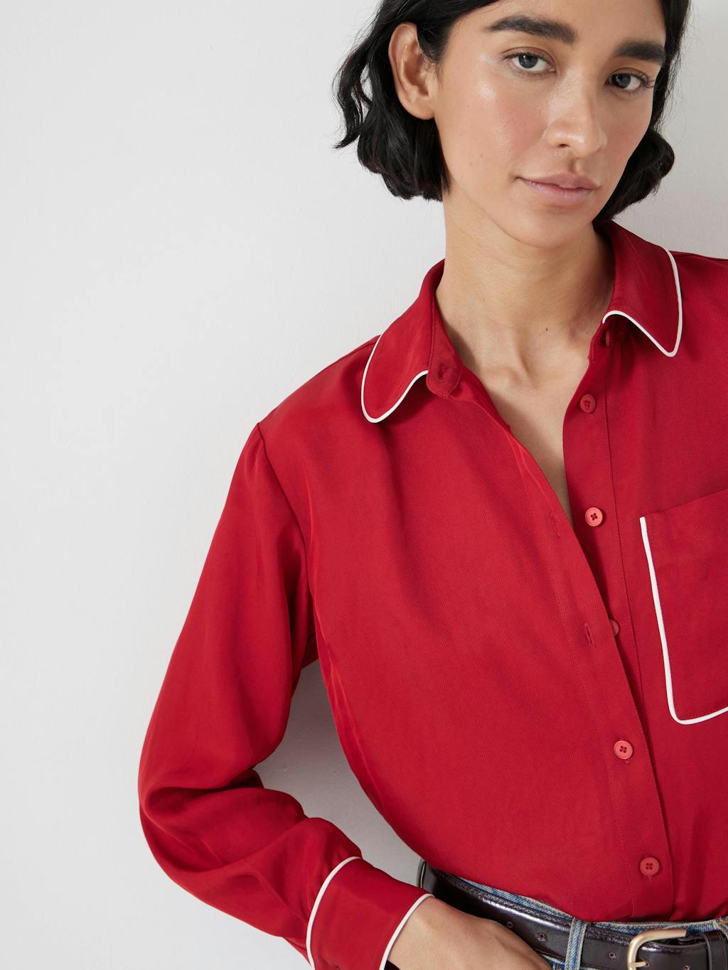 013185-1161-04 Kinsey Long Sleeve Piping Detailed Shirt